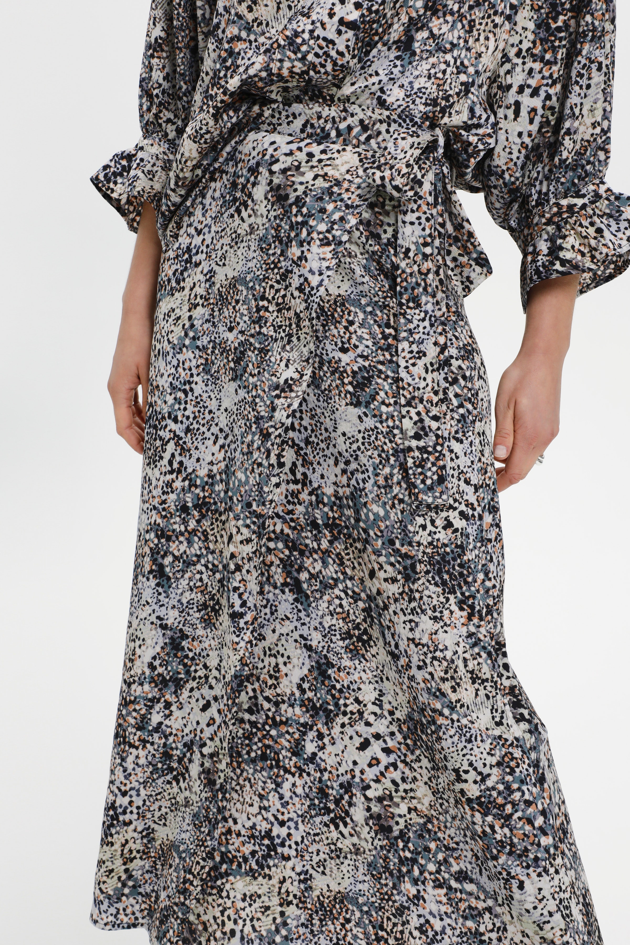 SLKarven Rock LOOKBOOK DETAIL 30406161-301410