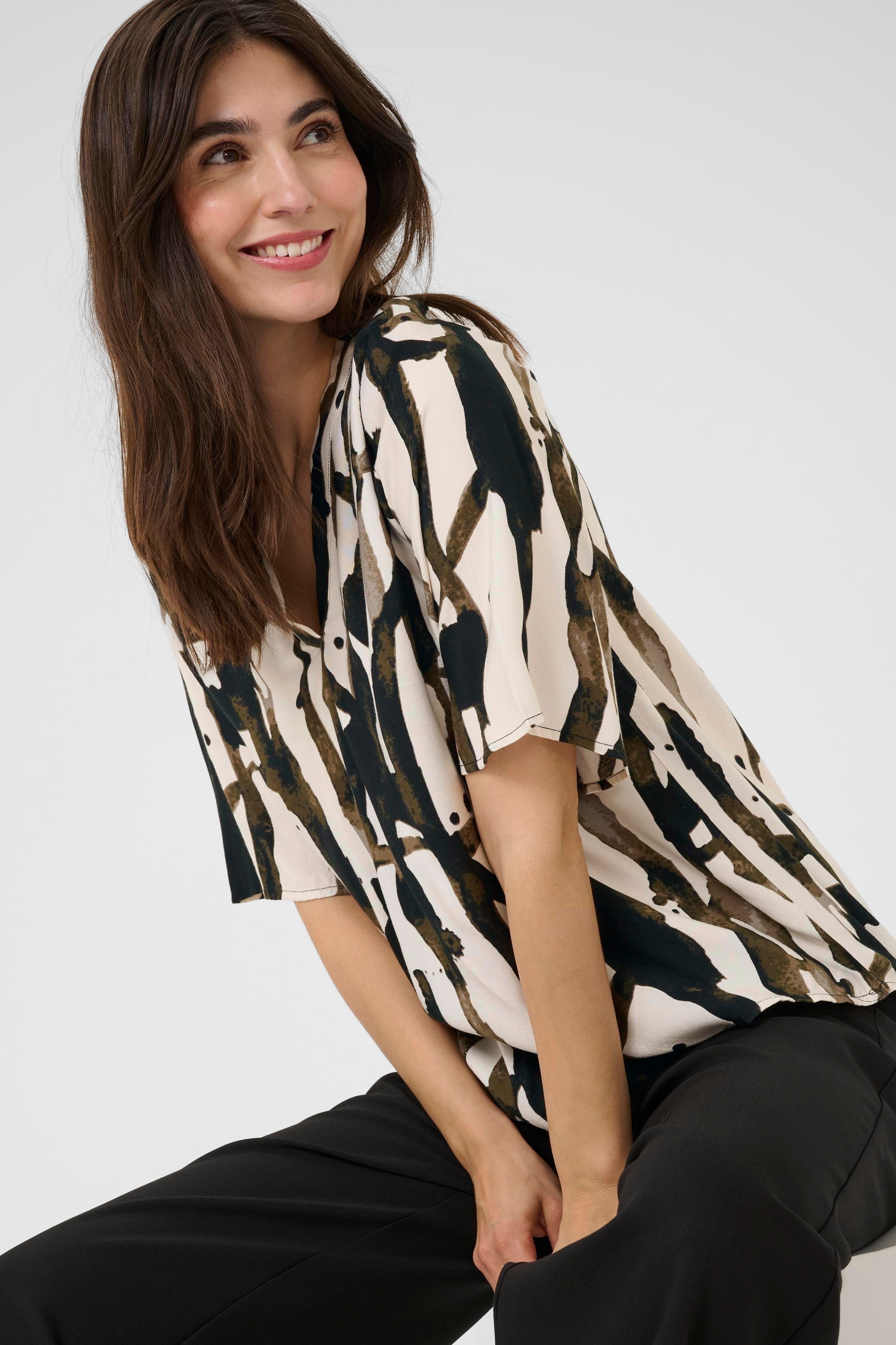 CUashley Bluse LOOKBOOK DETAIL 50112050-107910