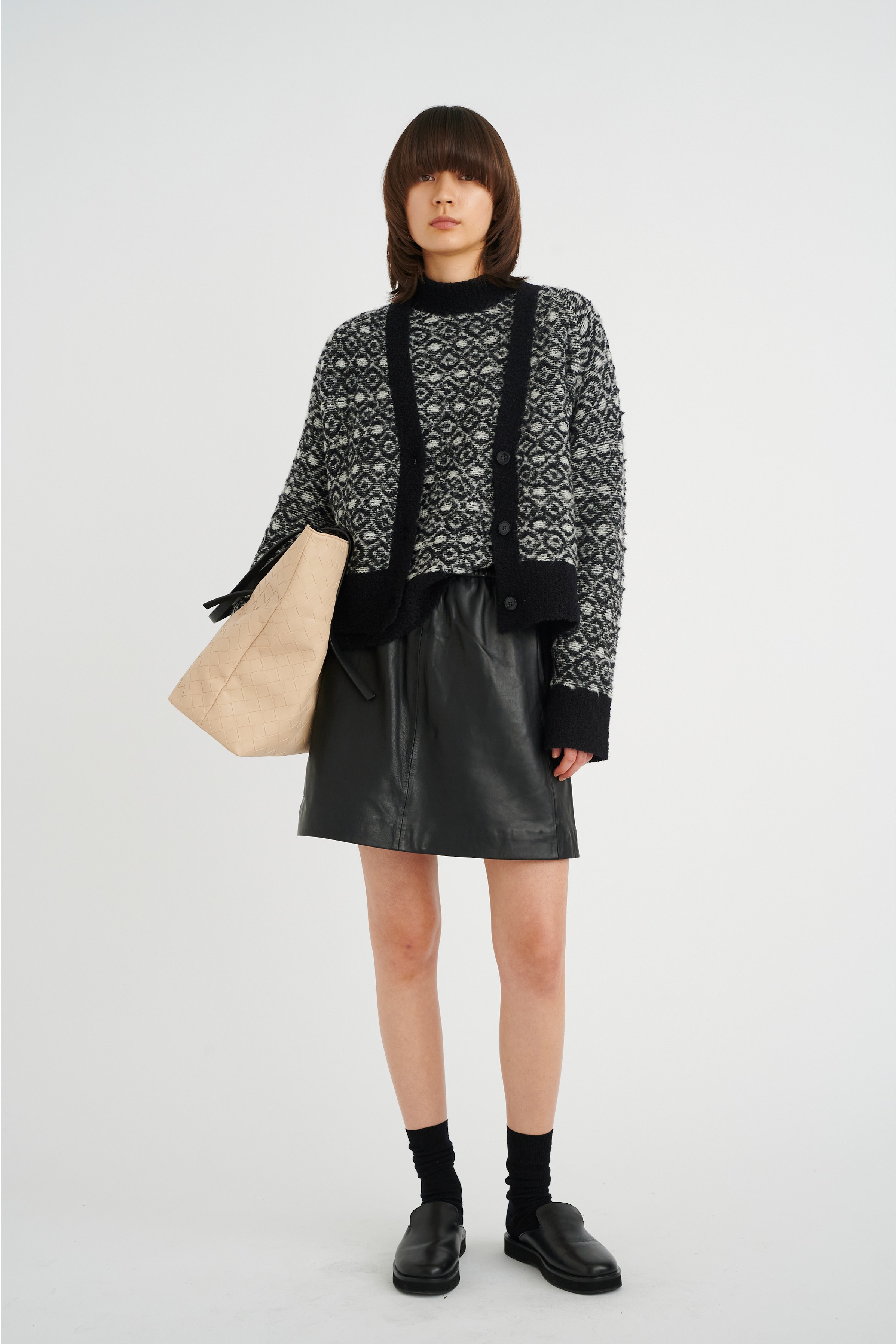 JinkaIW Pullover LOOKBOOK FRONT 30107532-300027