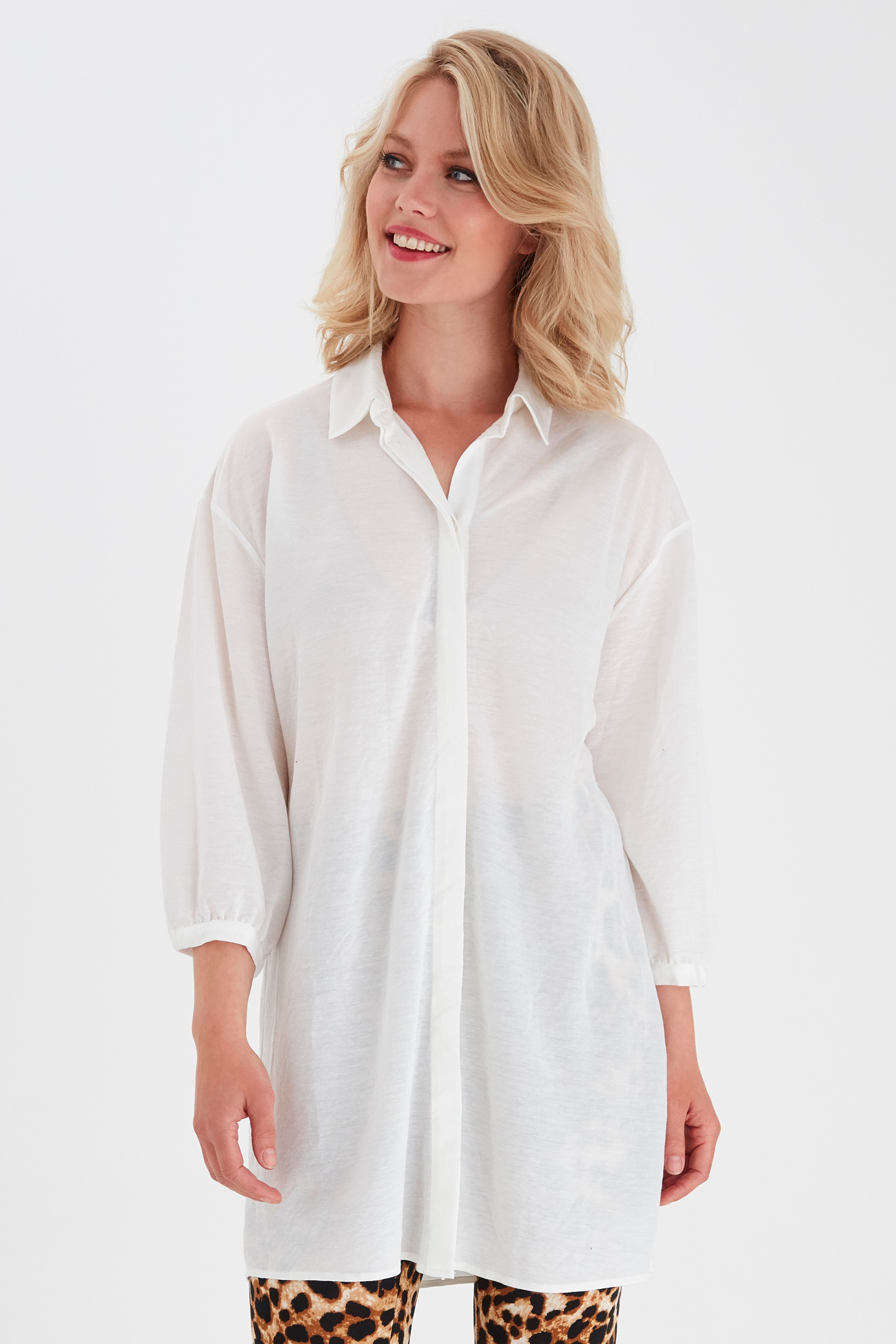 Skjorte med kort ærme LOOKBOOK FRONT 20608234-110602