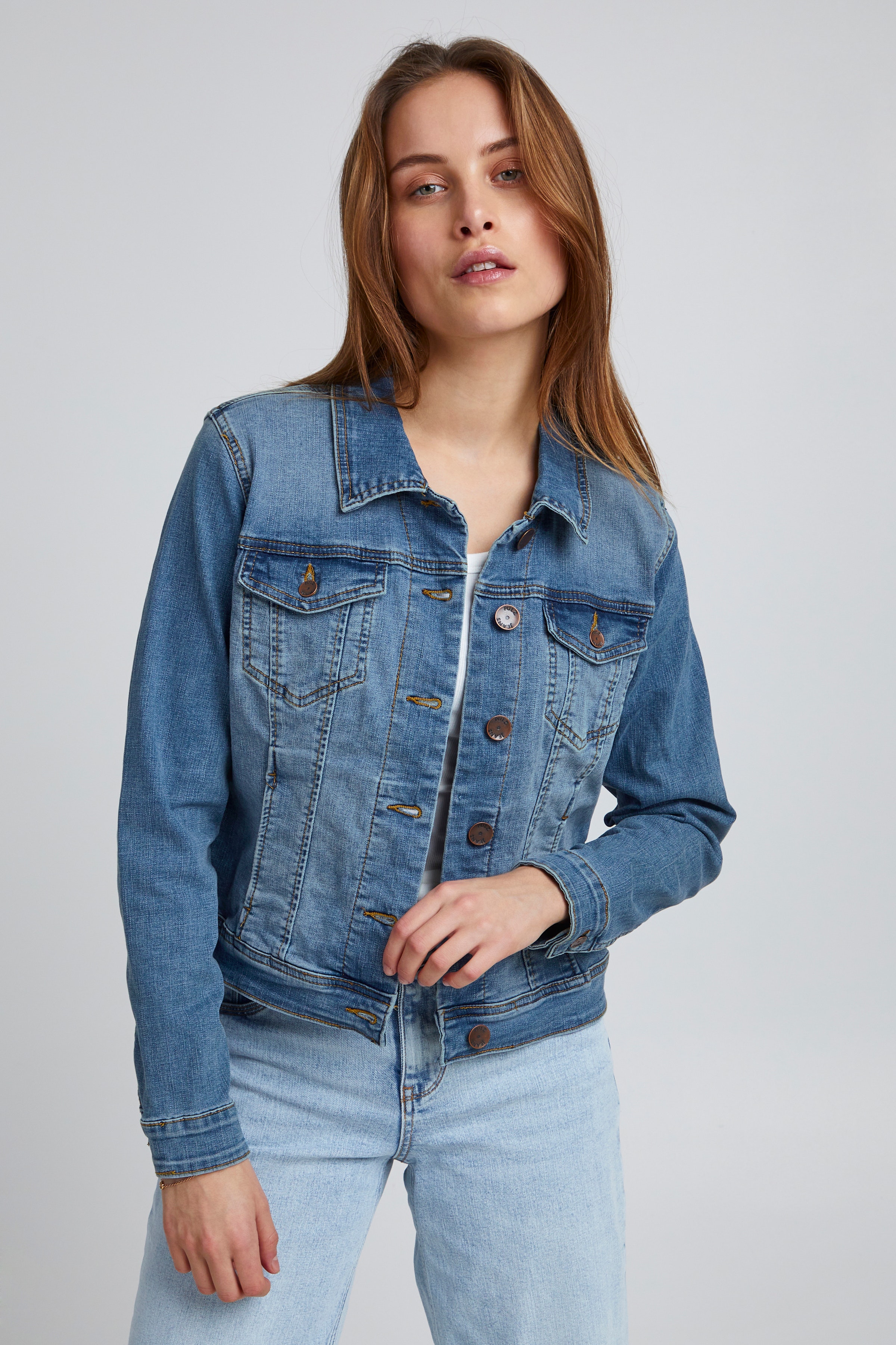 PzSira Denim Jacket LOOKBOOK FRONT 50205212-200008