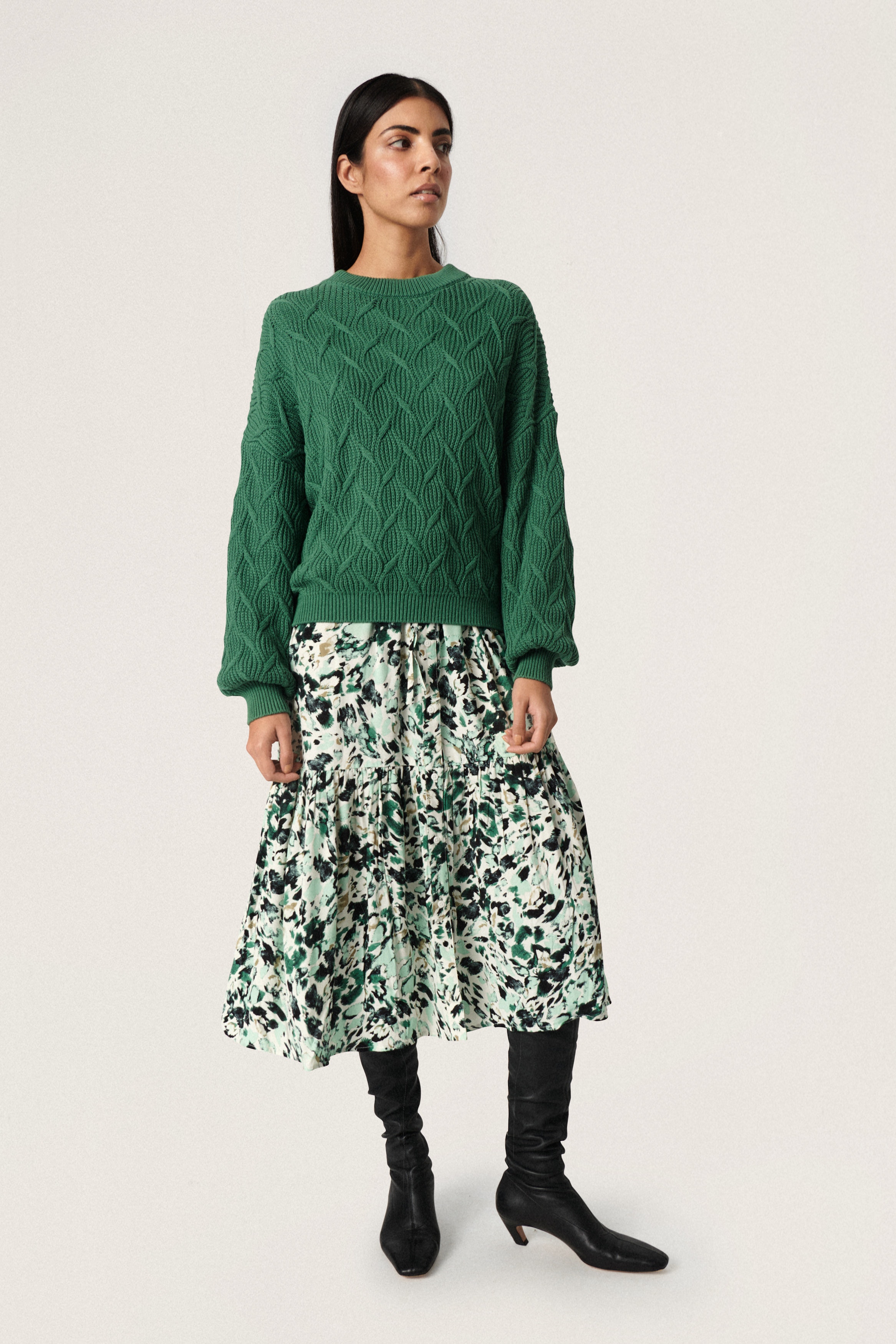 SLRava Pullover LOOKBOOK FRONT 30406508-186018