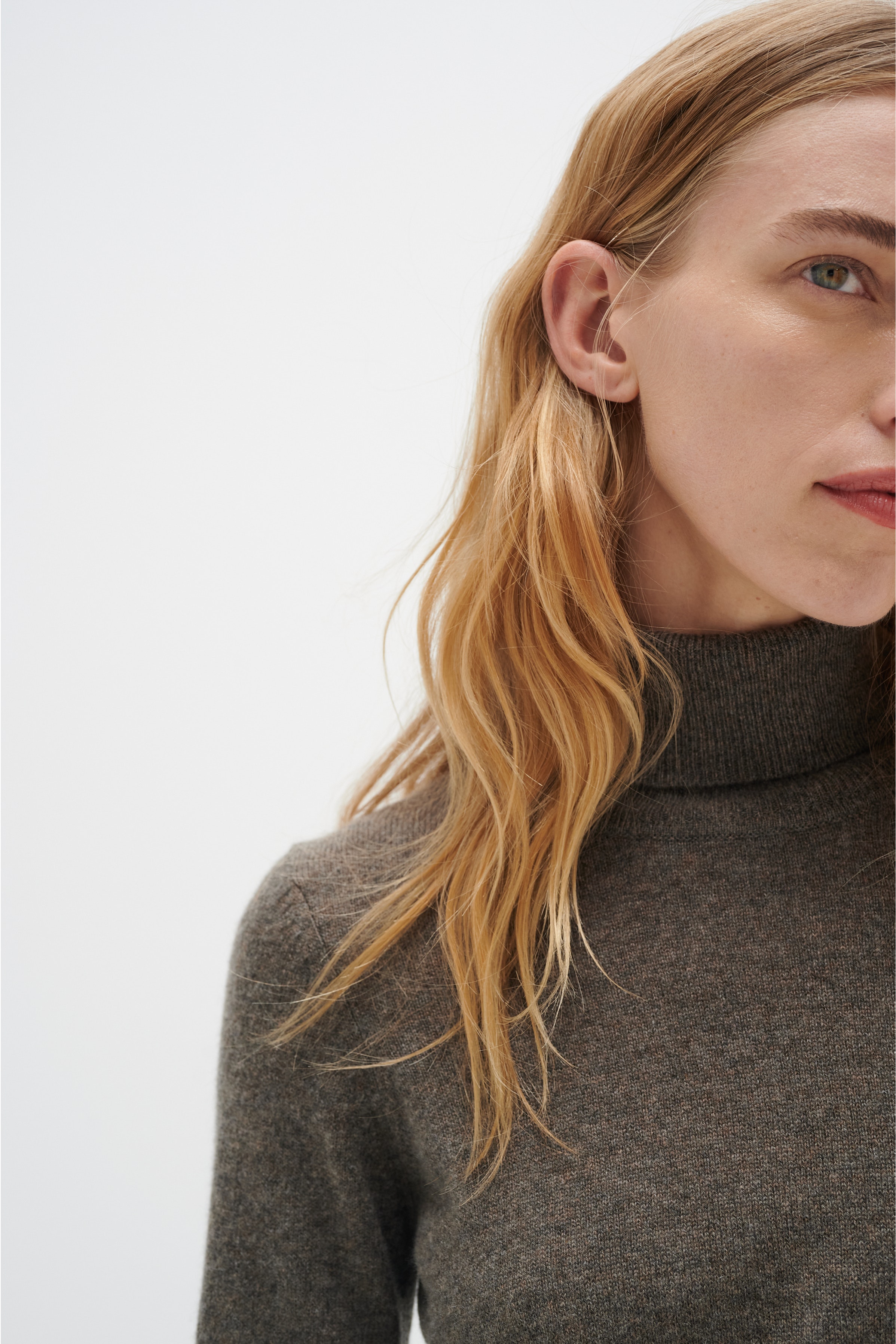 LukkaIW Rollneck Kasjmier Pullover LOOKBOOK DETAIL 30108211-300872