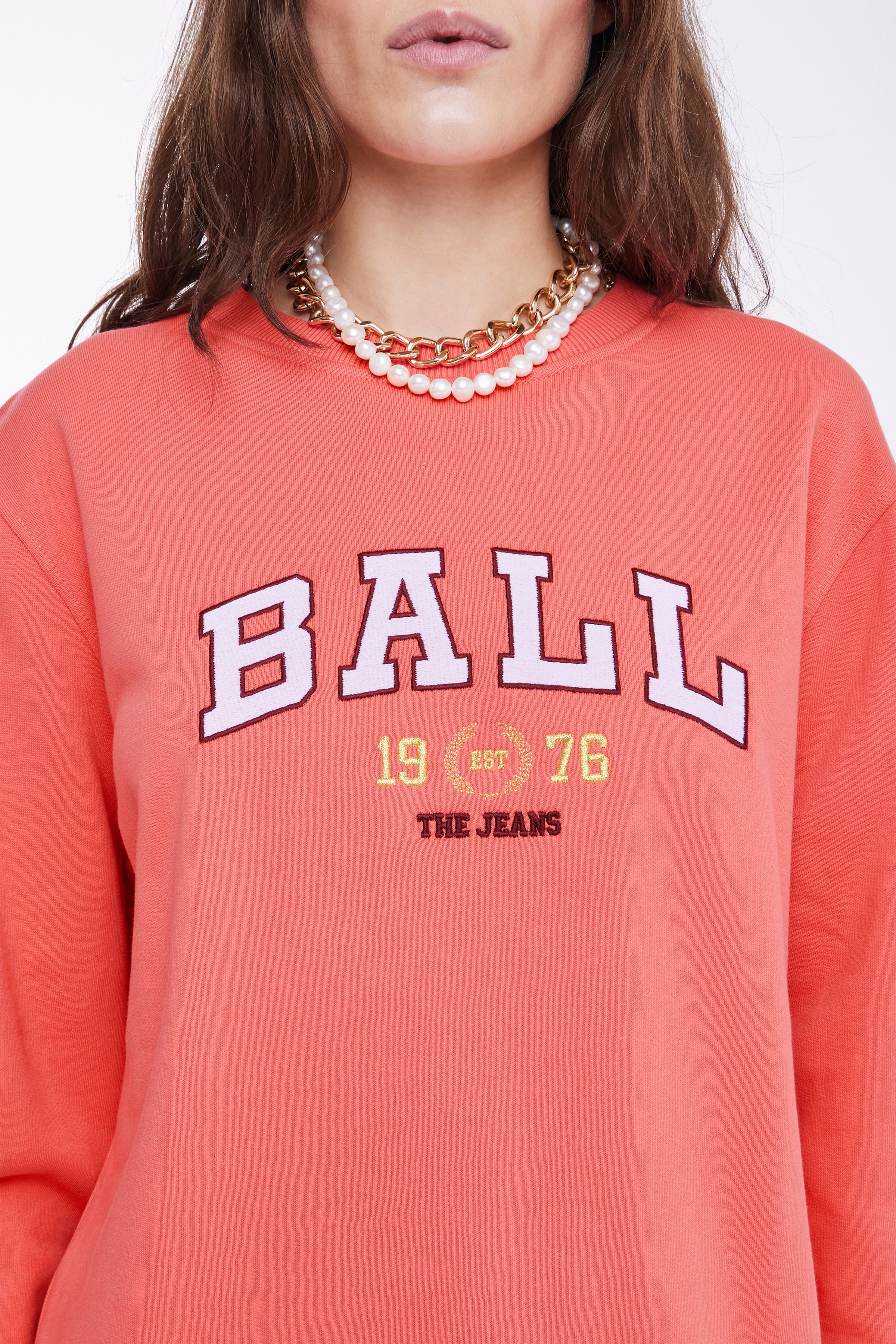 L. TAYLOR SWEATSHIRT LOOKBOOK DETAIL 50400052-131310