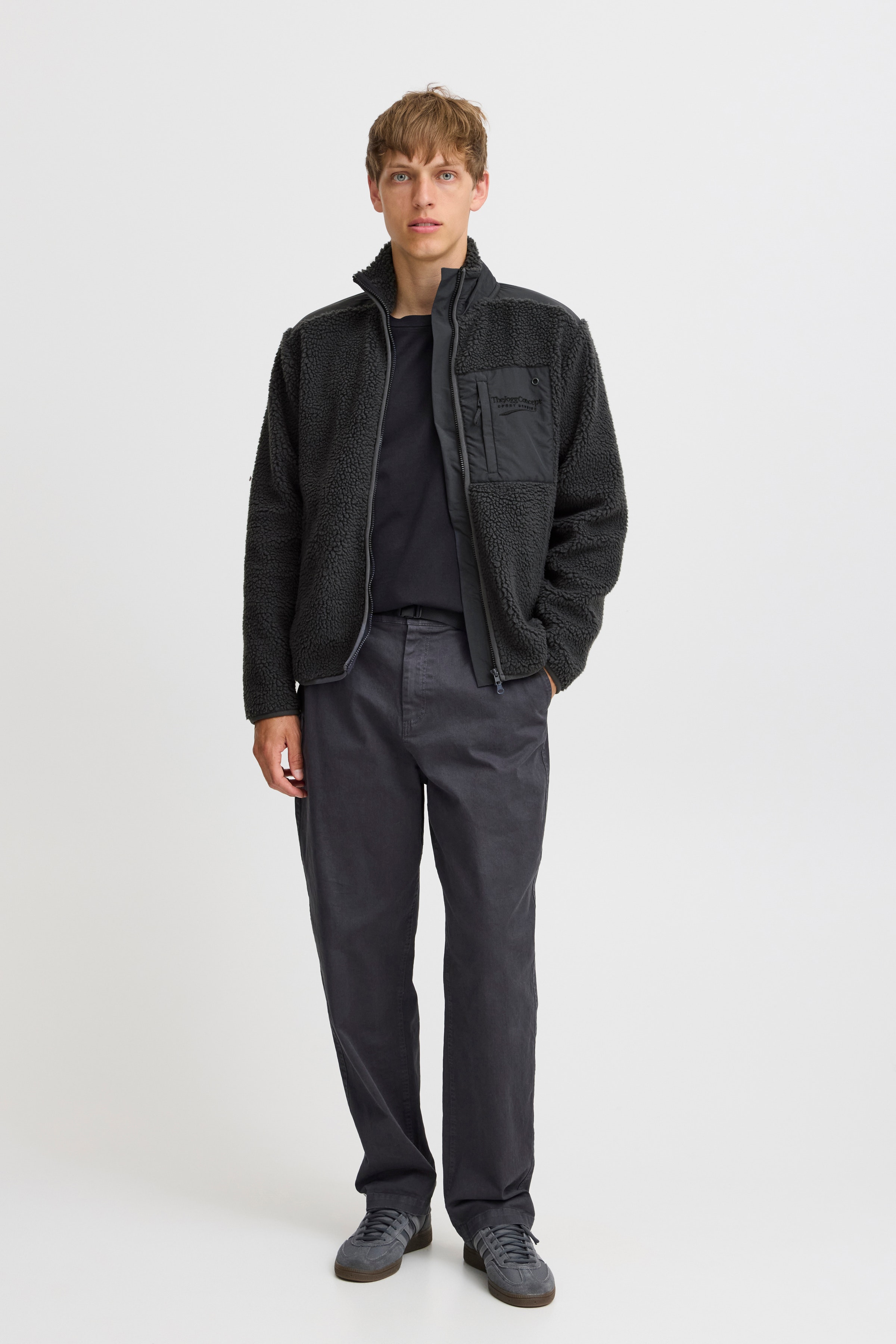 JCMBERRI Outerwear LOOKBOOK FRONT 22800669-194104