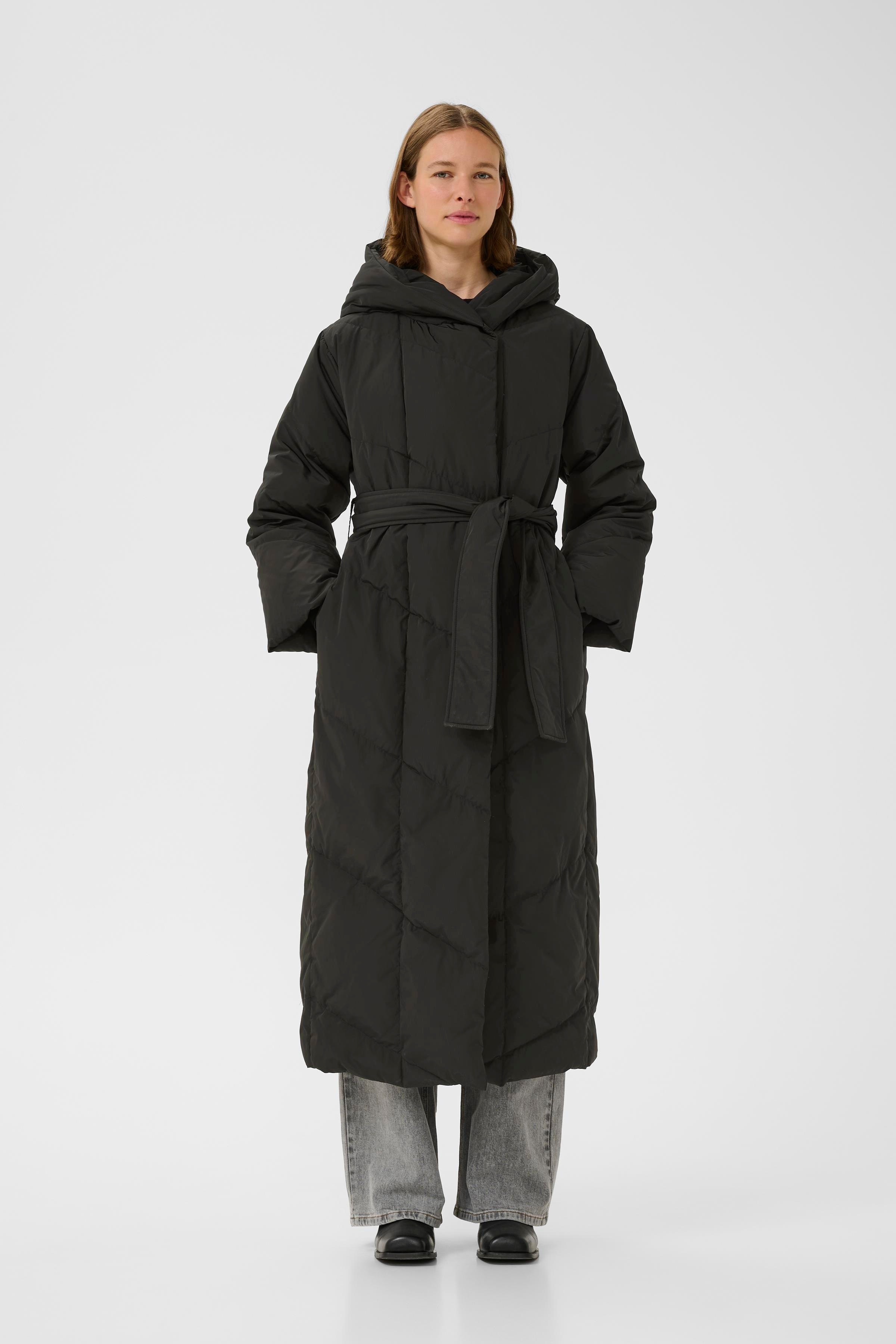 YazIW Daunen Mantel LOOKBOOK FRONT 30110618-194008