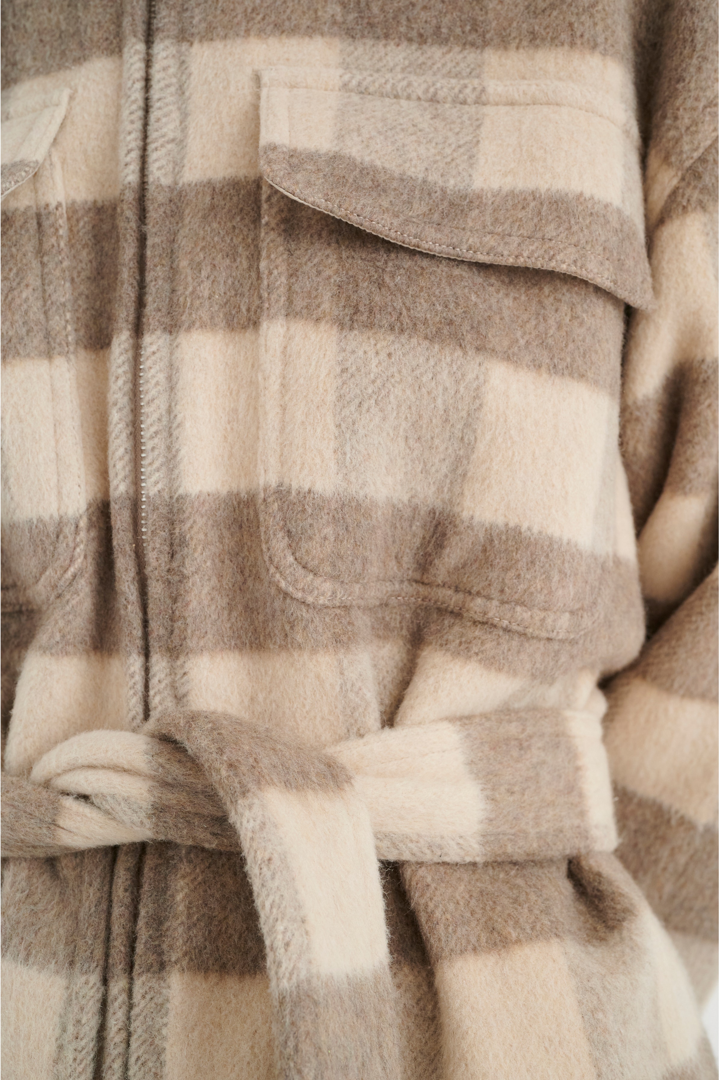 FlynIW Jacke LOOKBOOK DETAIL 30106920-300534