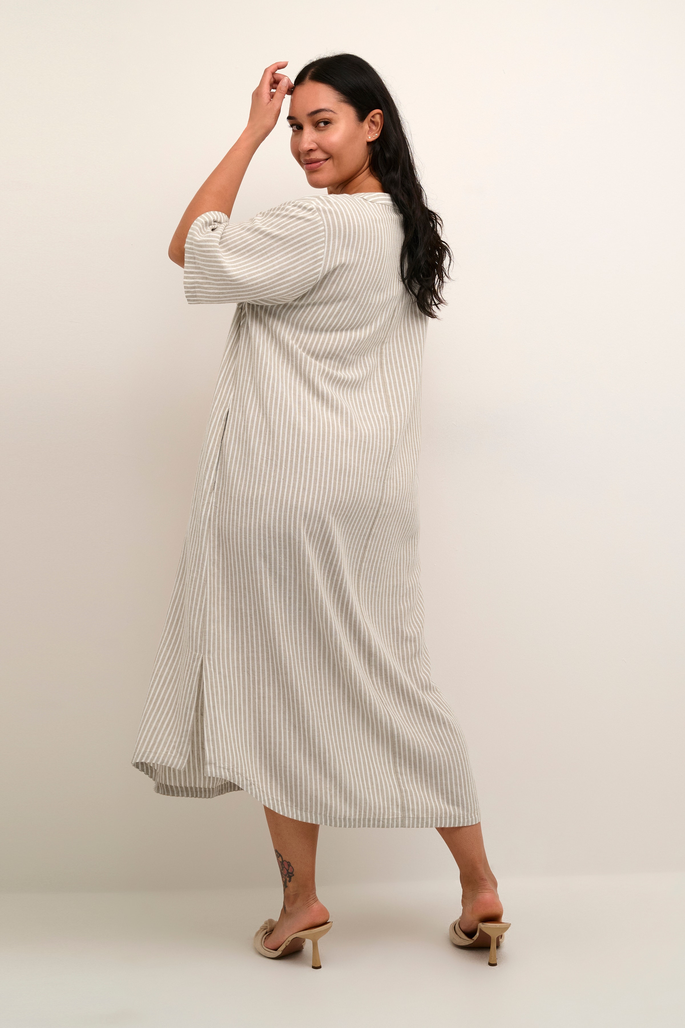 KCmille Linen dress LOOKBOOK BACK 10582218-105466