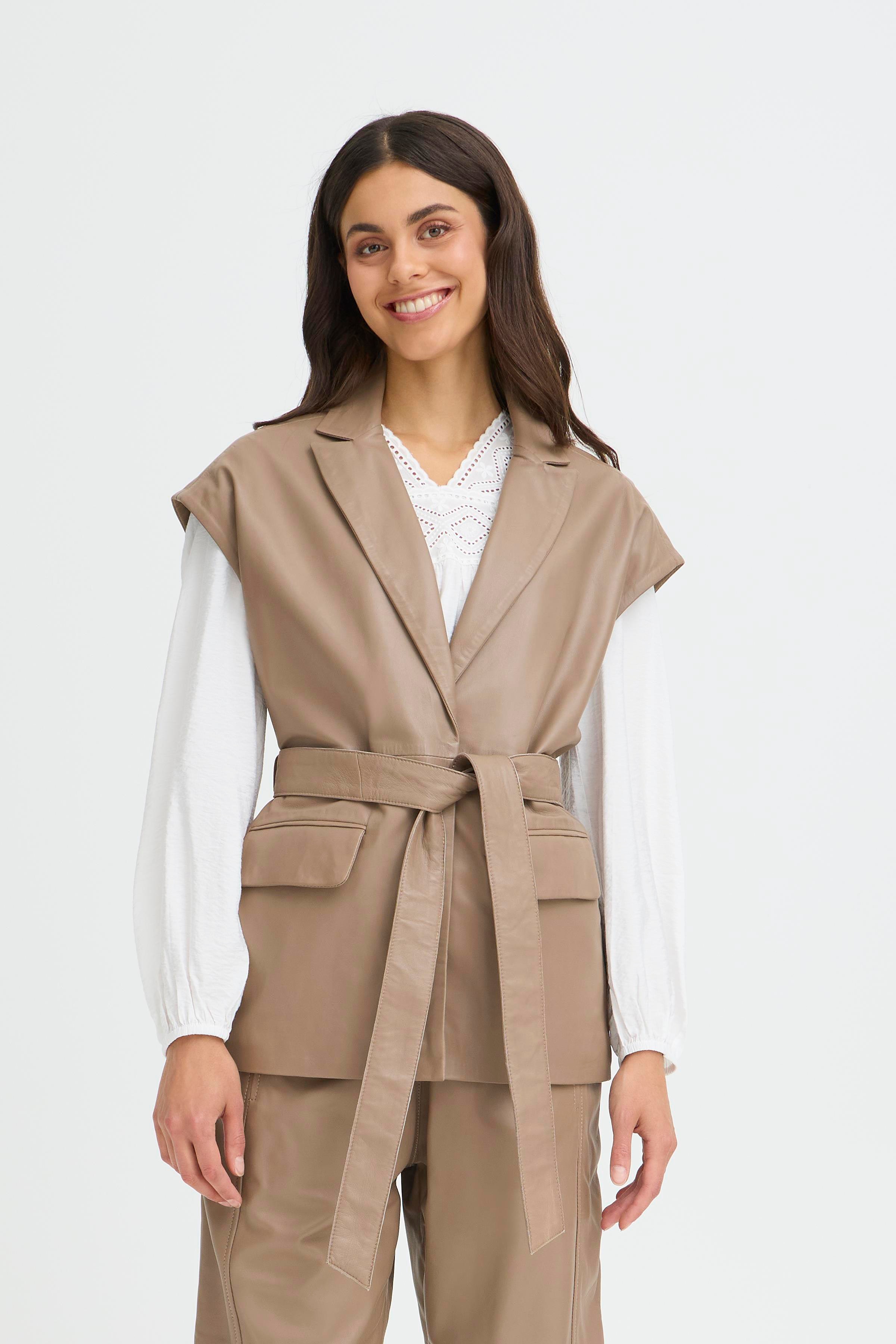 FRLEX Väst LOOKBOOK FRONT 20617516-171410