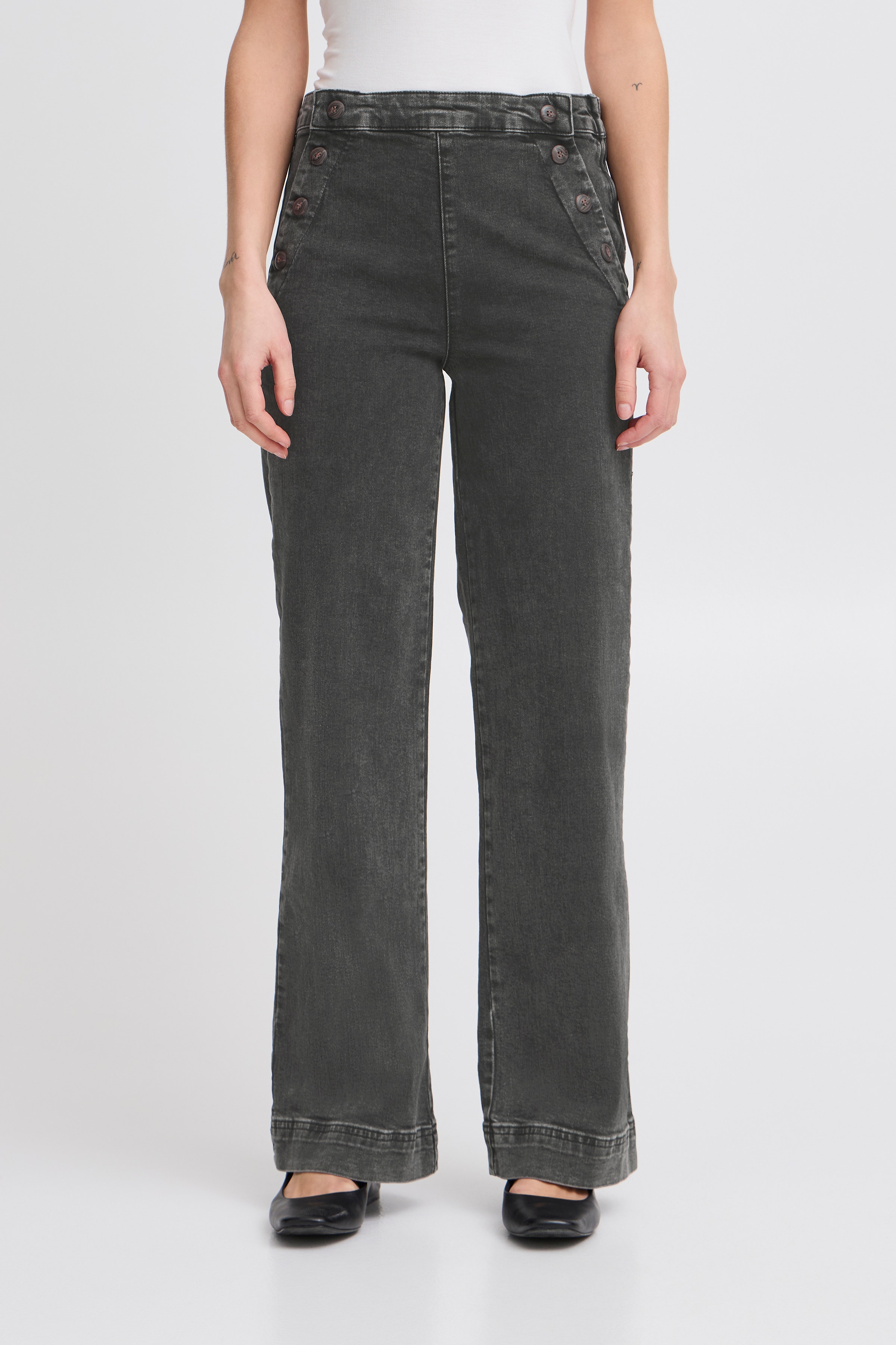 IRHARPER Jeans LOOKBOOK FRONT 20121623-203460