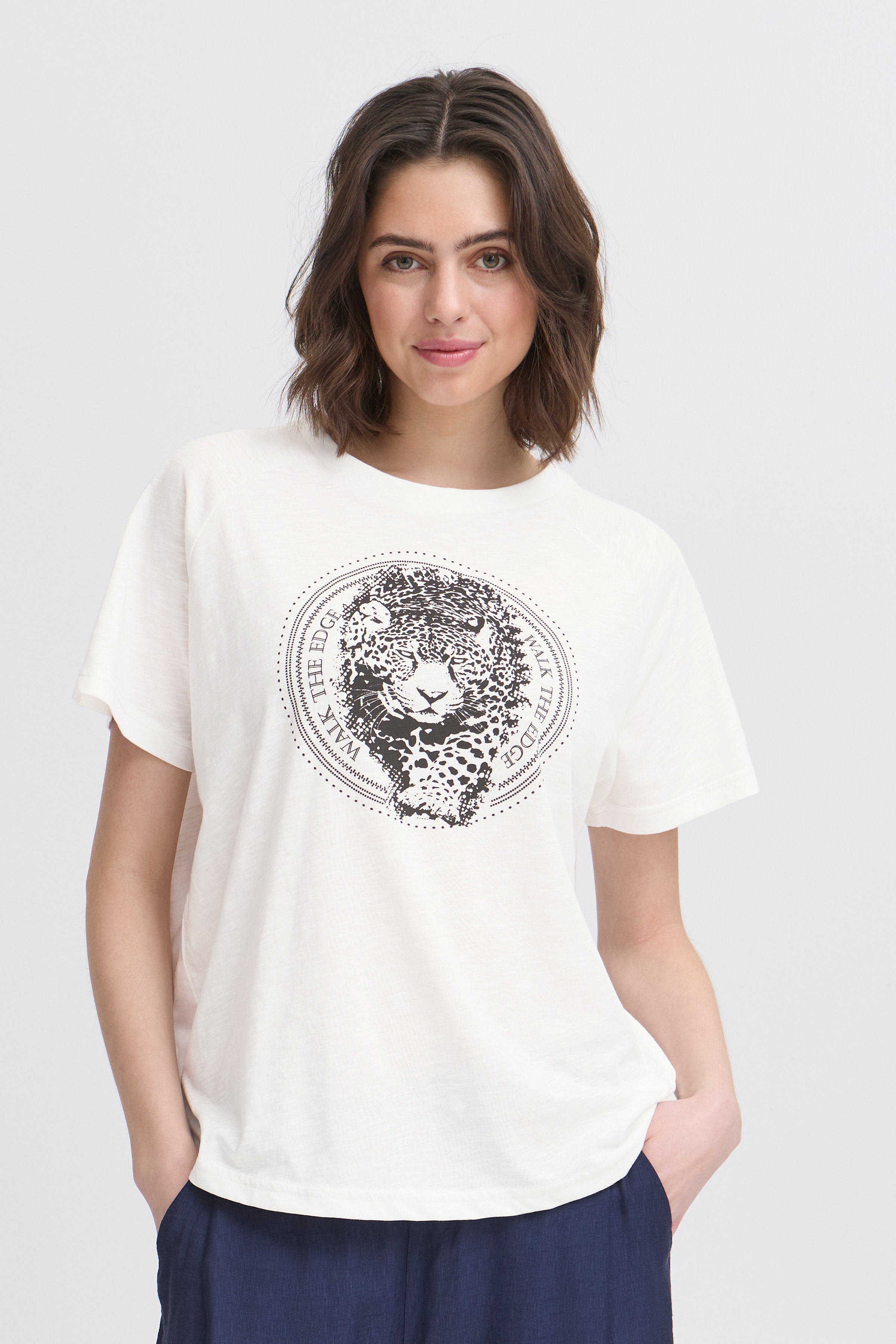 FRELINA T-shirt LOOKBOOK FRONT 20615456-201237