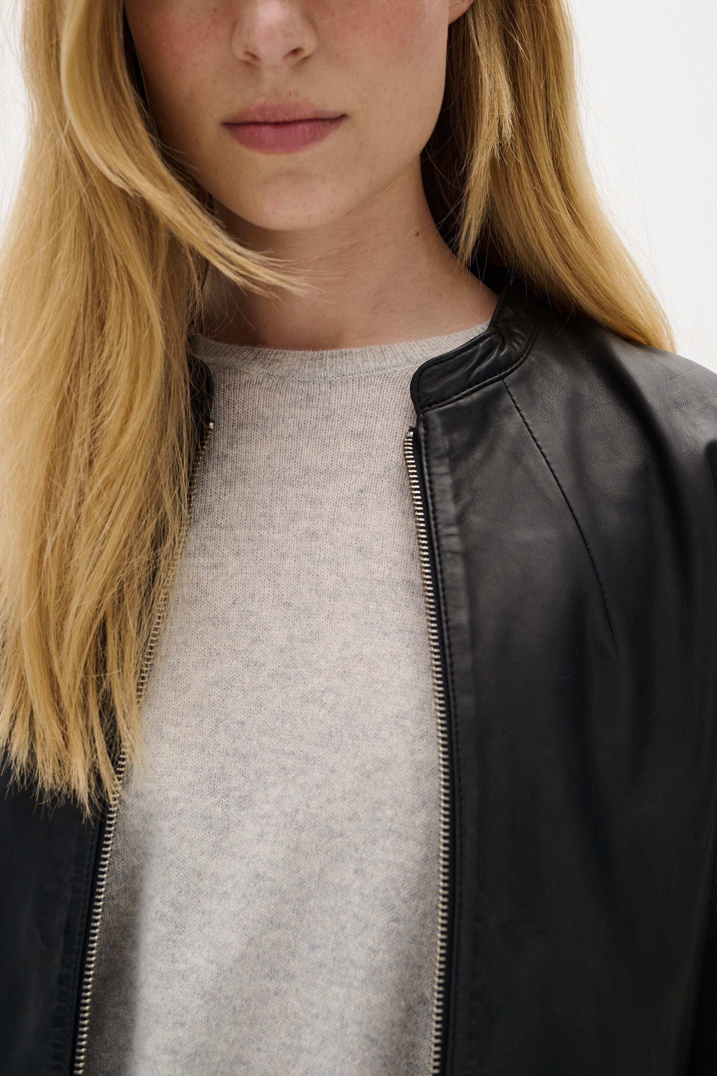 LullaIW Leather jacket LOOKBOOK DETAIL 30104241-10050