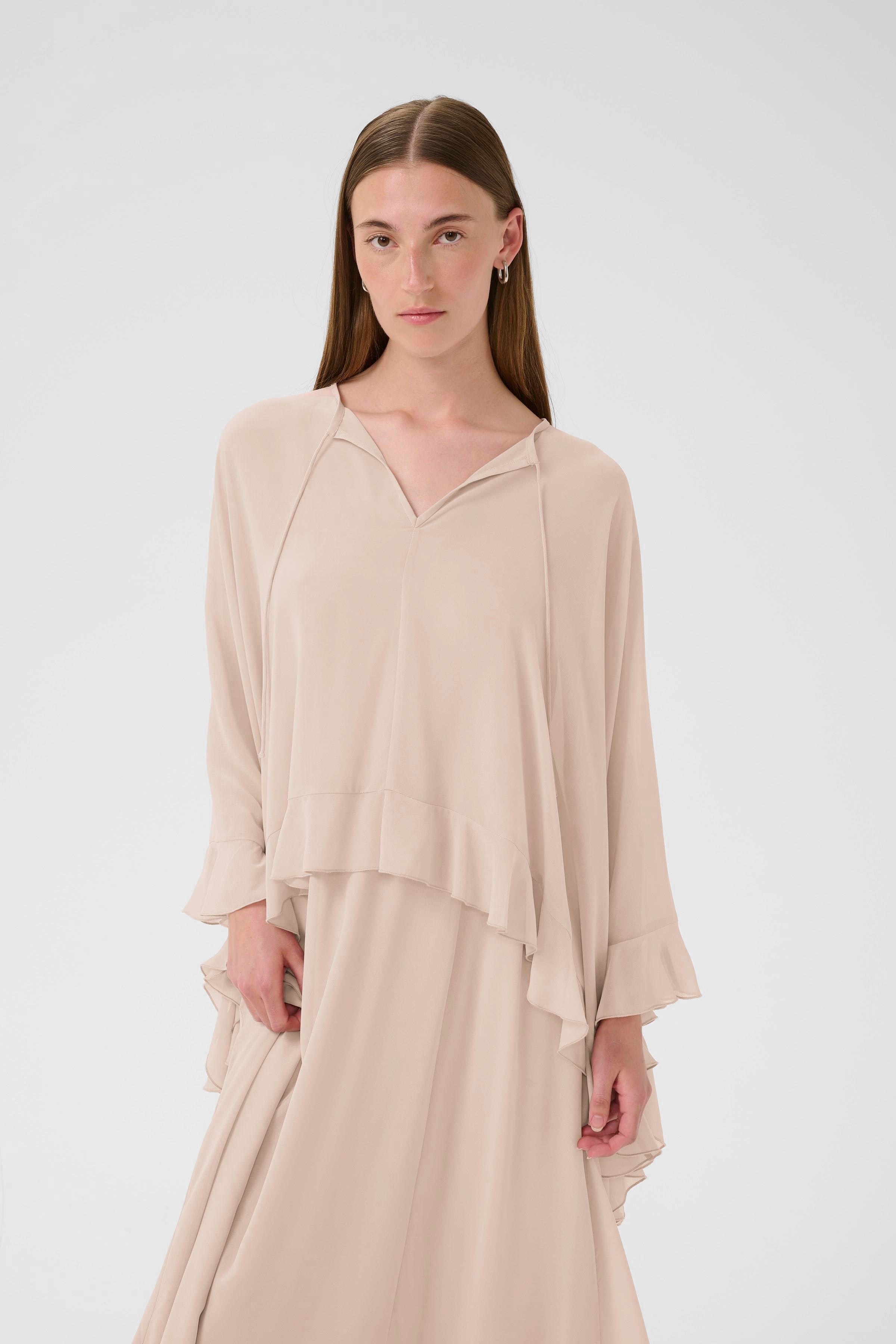 AdelynIW Kjole LOOKBOOK FRONT 30110854-161509