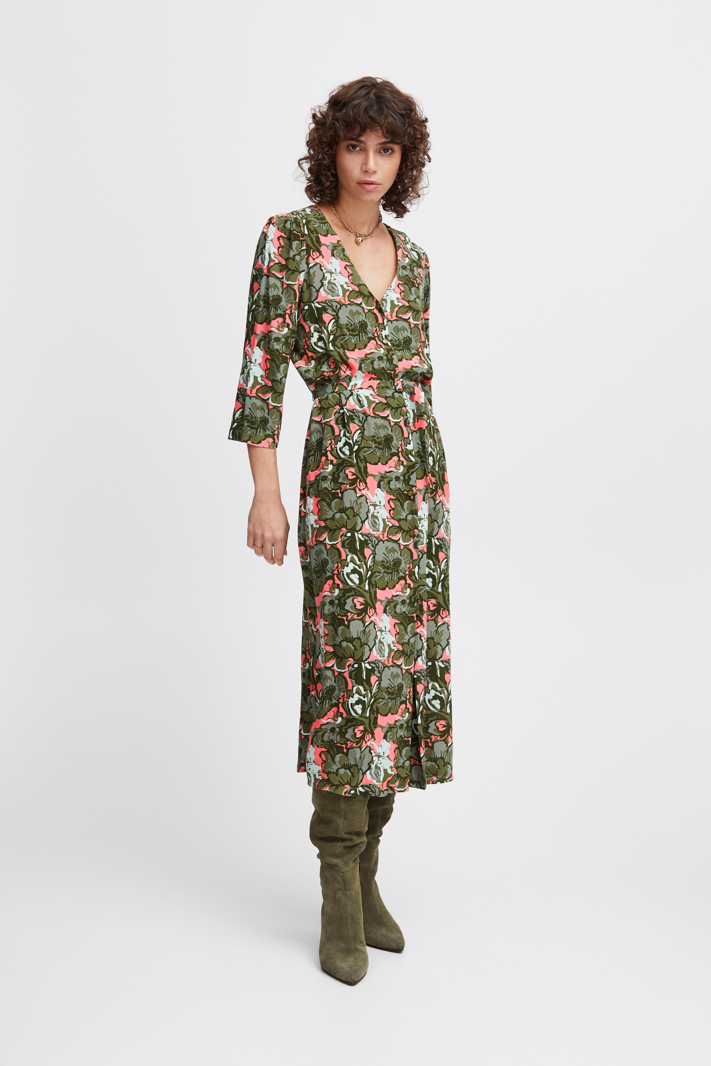 IRFARROW Robe LOOKBOOK FRONT 20119613-202406