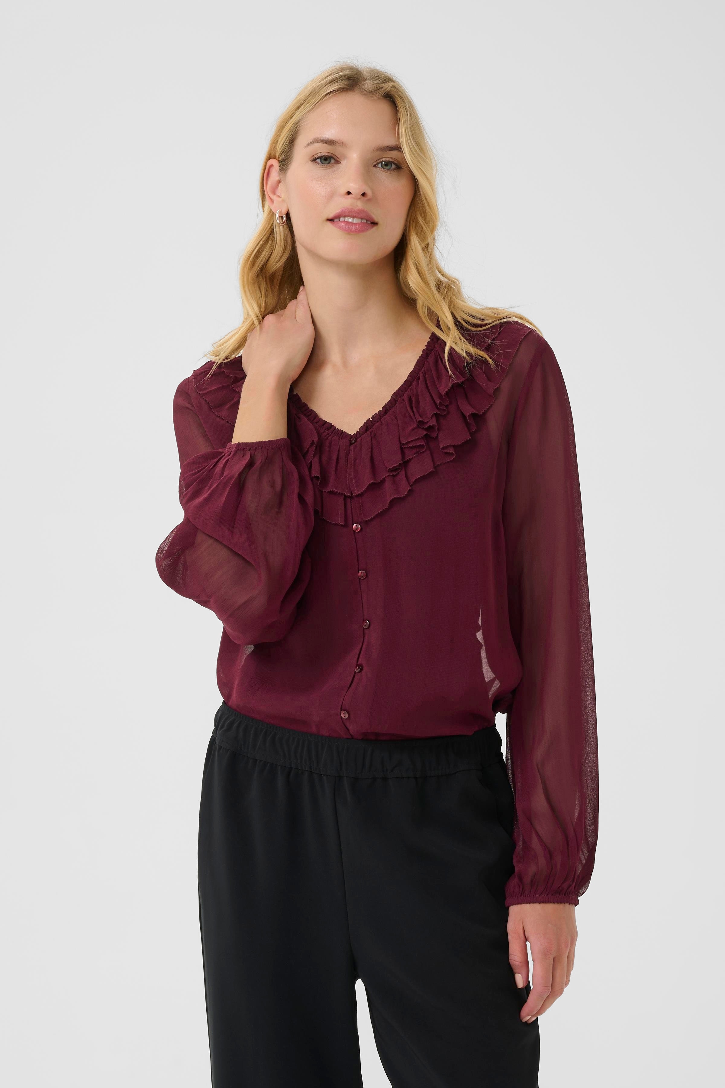 SanazPW Blus LOOKBOOK FRONT 30309956-191725