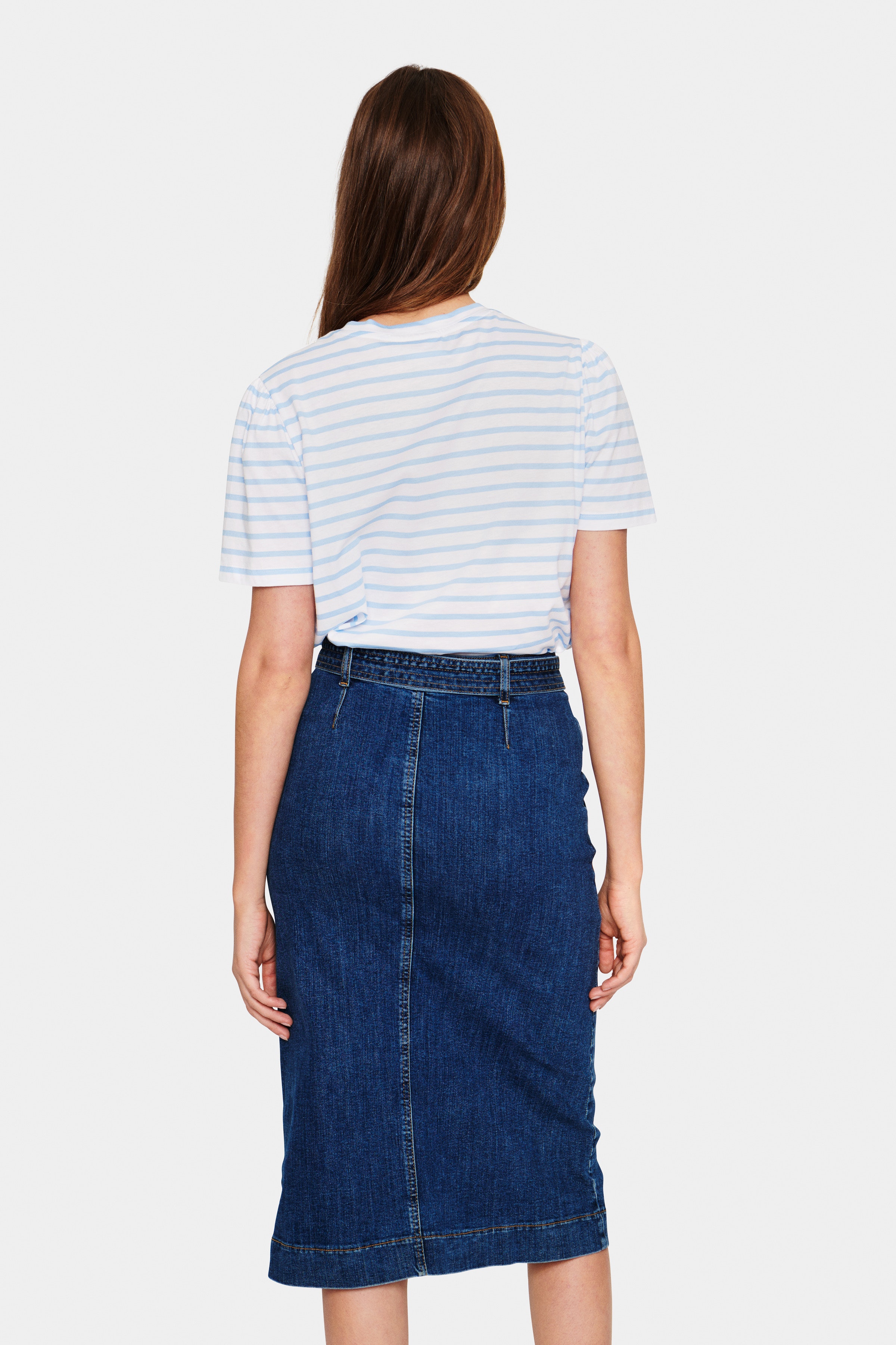 TairaSZ T-shirt LOOKBOOK BACK 30512405-154030