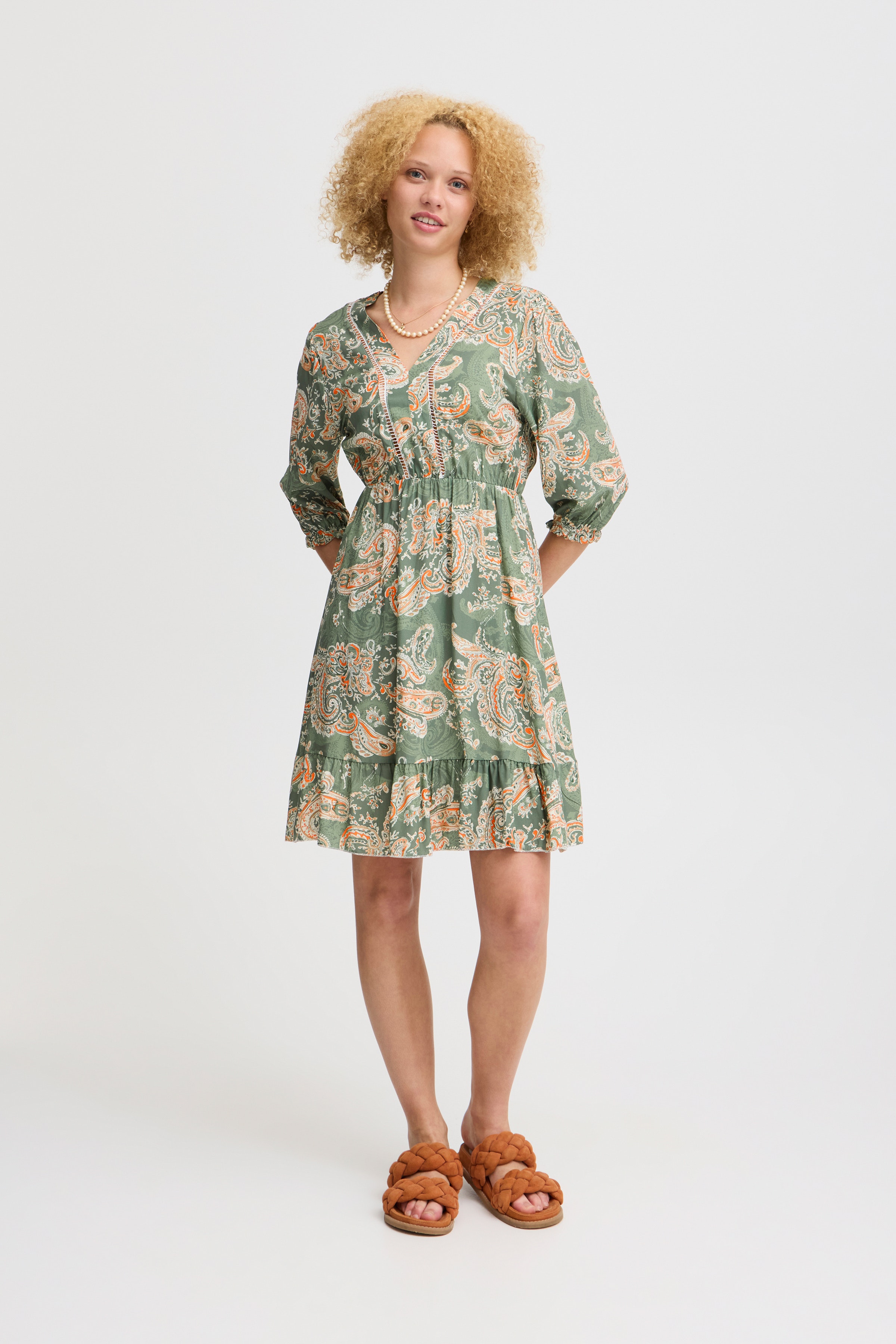 SBKAHO Kjole LOOKBOOK FRONT 22100629-176212