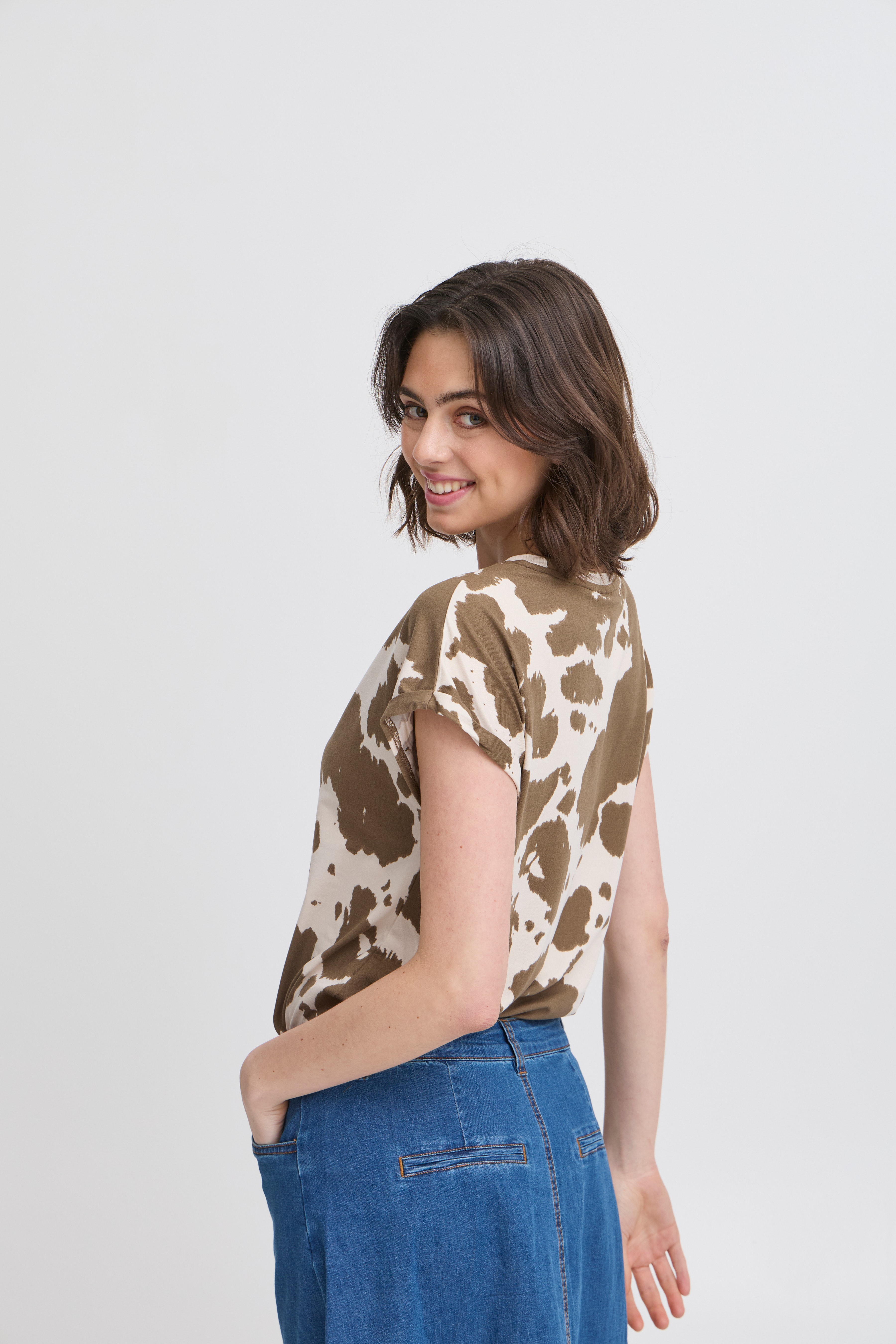 FRSEEN T-shirt LOOKBOOK FRONT 20610634-205445