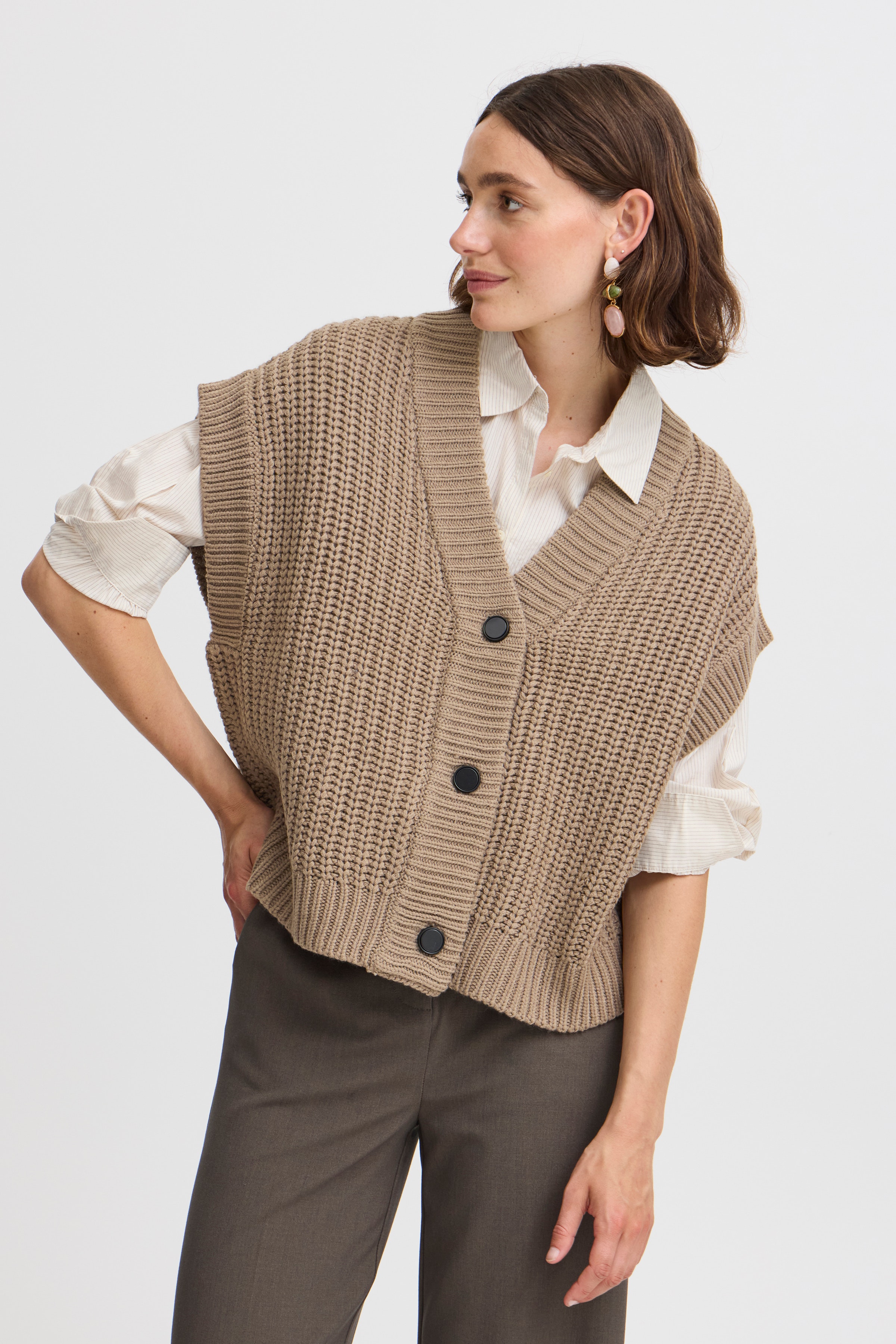 BYOTINKA Vest LOOKBOOK FRONT 20815276-181112