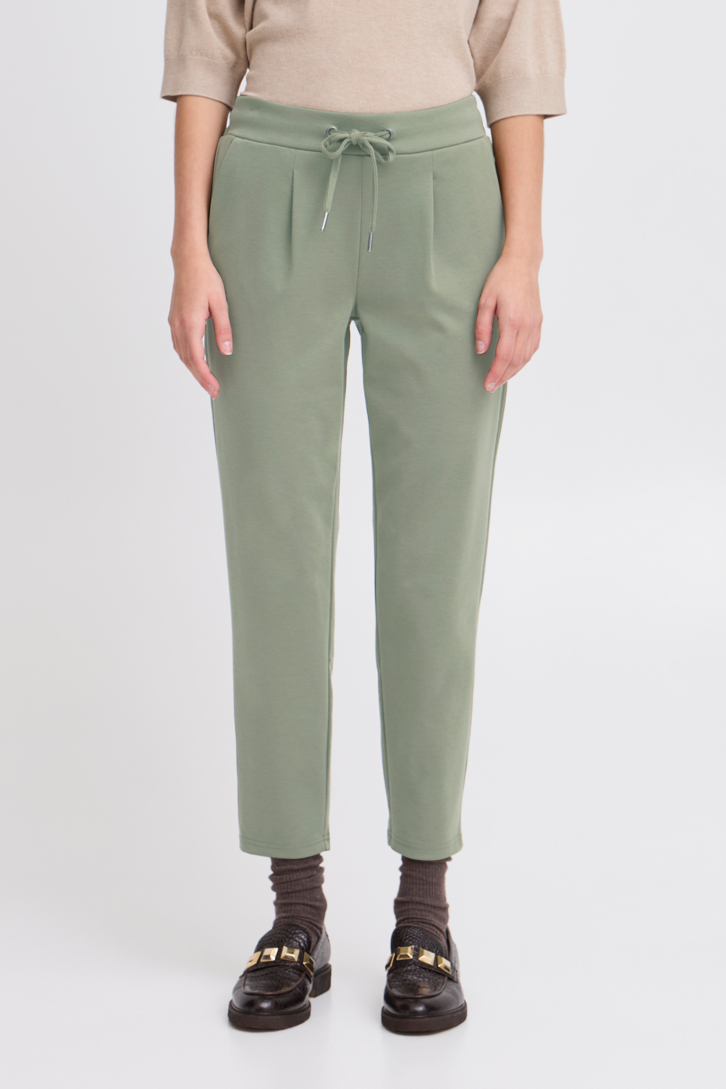 BYRizetta Byxor LOOKBOOK FRONT 20803903-180420