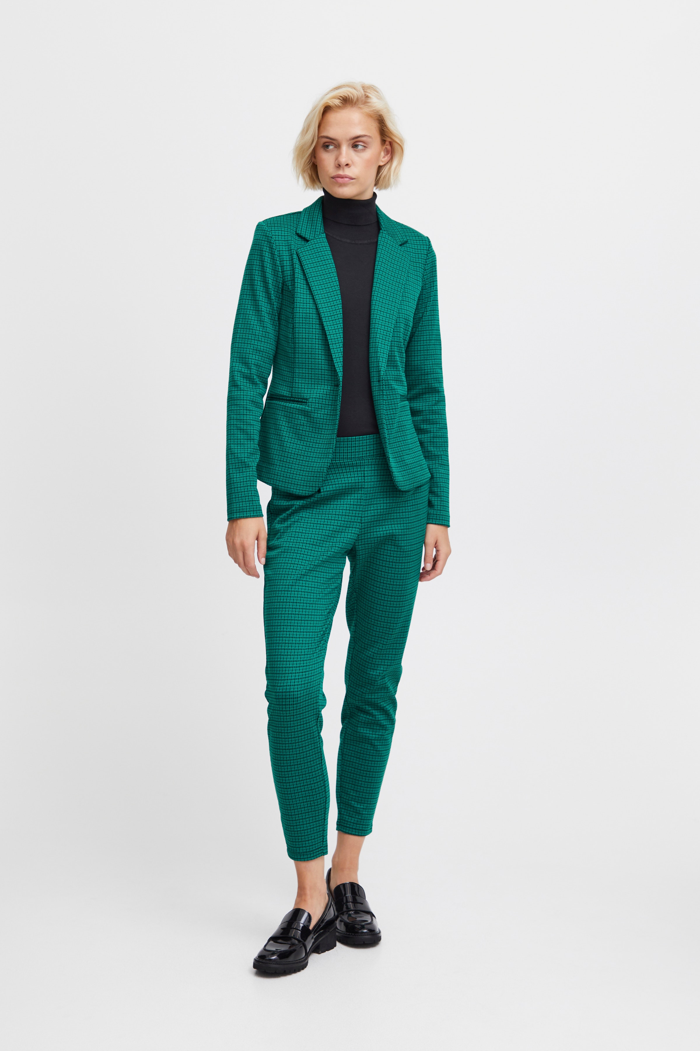 IHKATE Blazer LOOKBOOK FRONT 20115716-185424