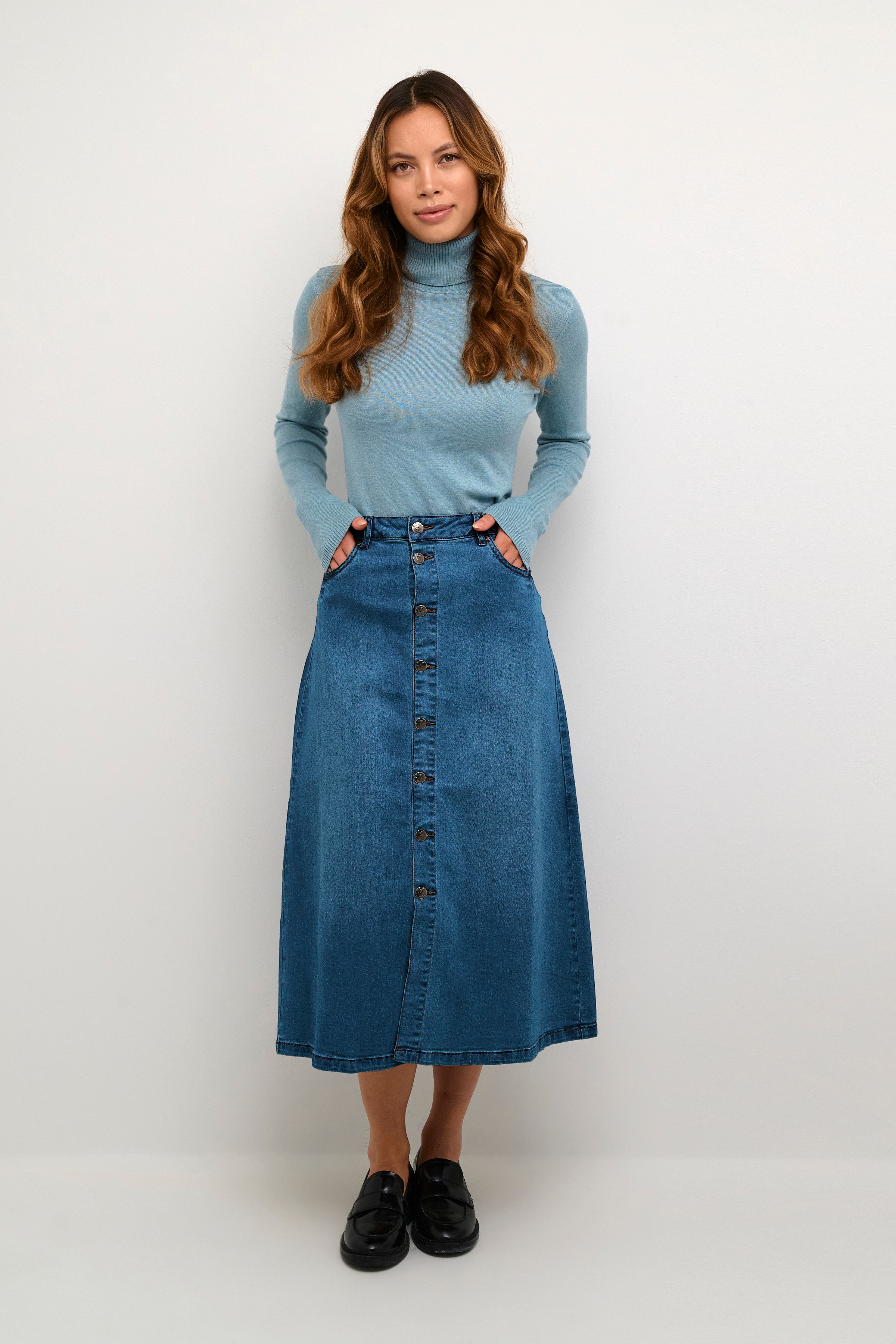 CUami Denim Skirt LOOKBOOK FRONT 50110270-500028