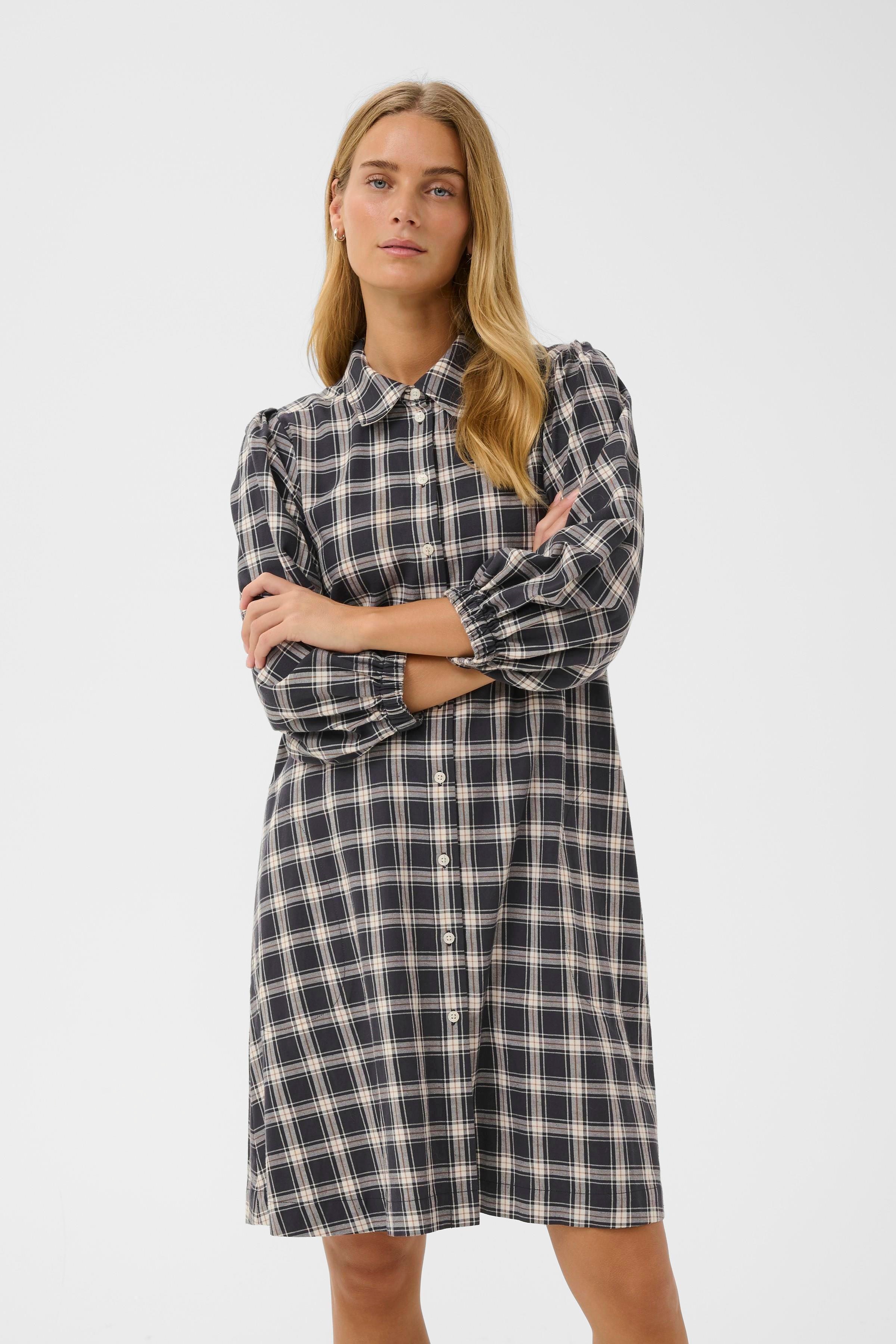 EleinaPW Dress LOOKBOOK FRONT 30310351-304551