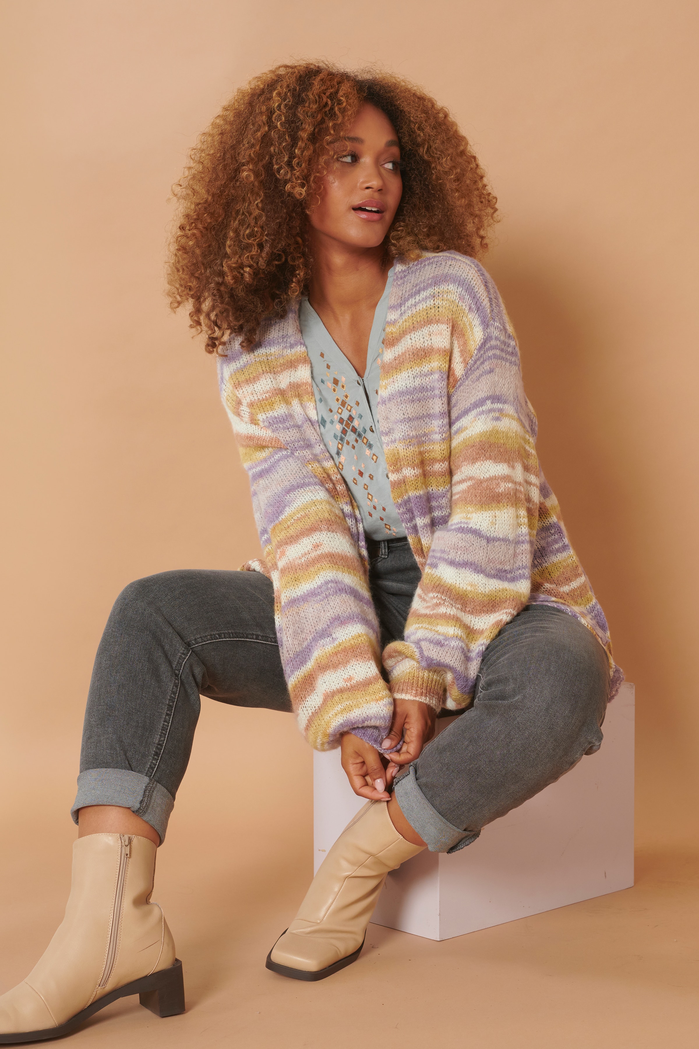 CRErica Stickad cardigan LOCATION NONE 10608342-101459
