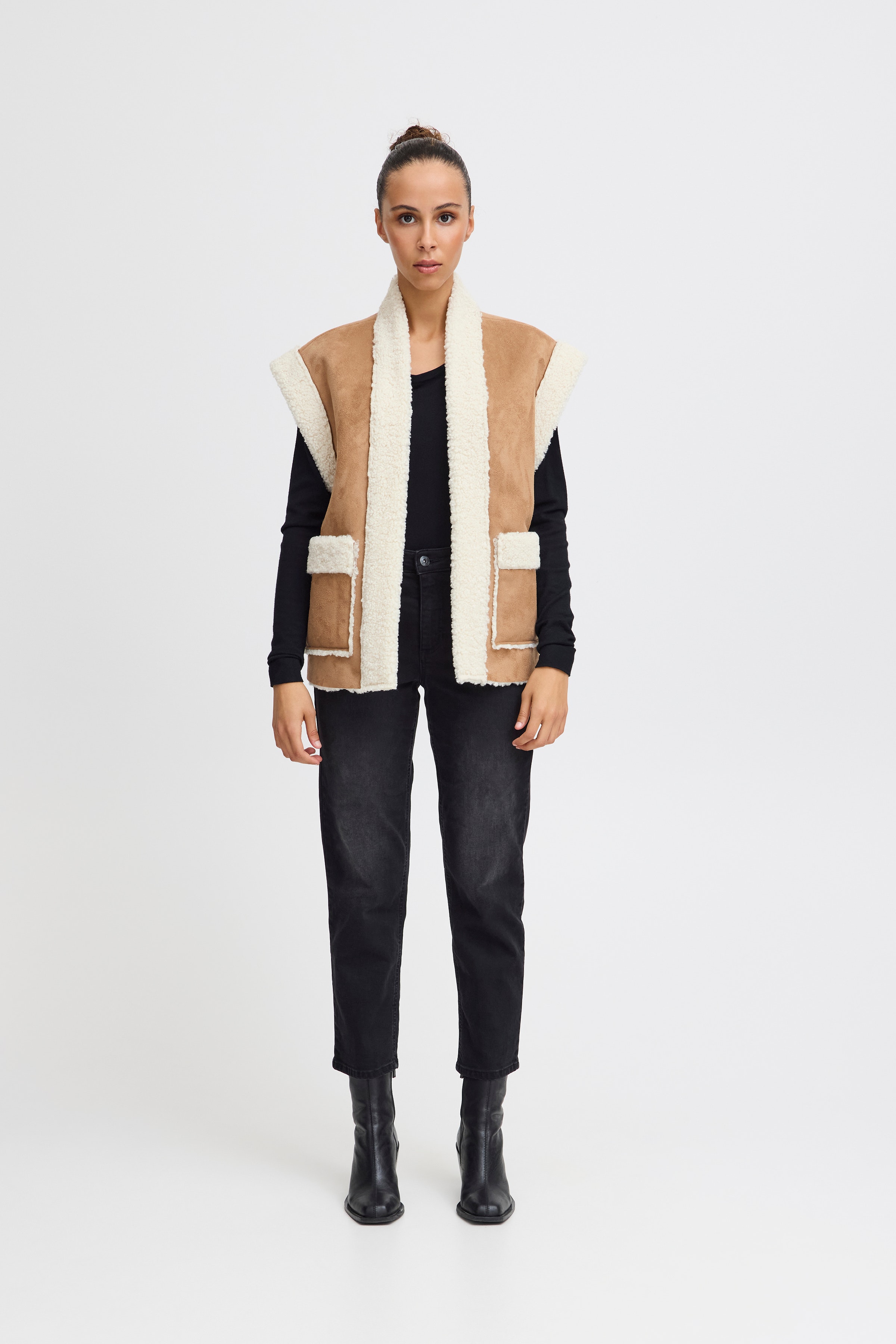 IHGIZORA Vest bovenkleding LOOKBOOK FRONT 20122320-171038