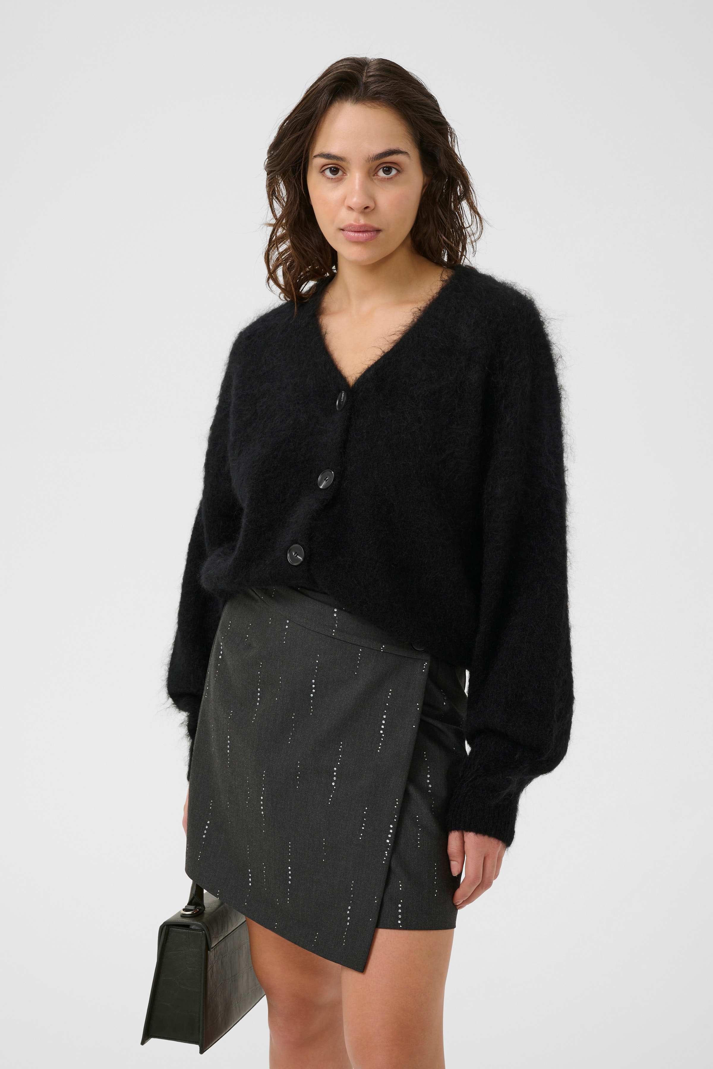 GZdebbie Cardigan LOOKBOOK FRONT 10910789-100017