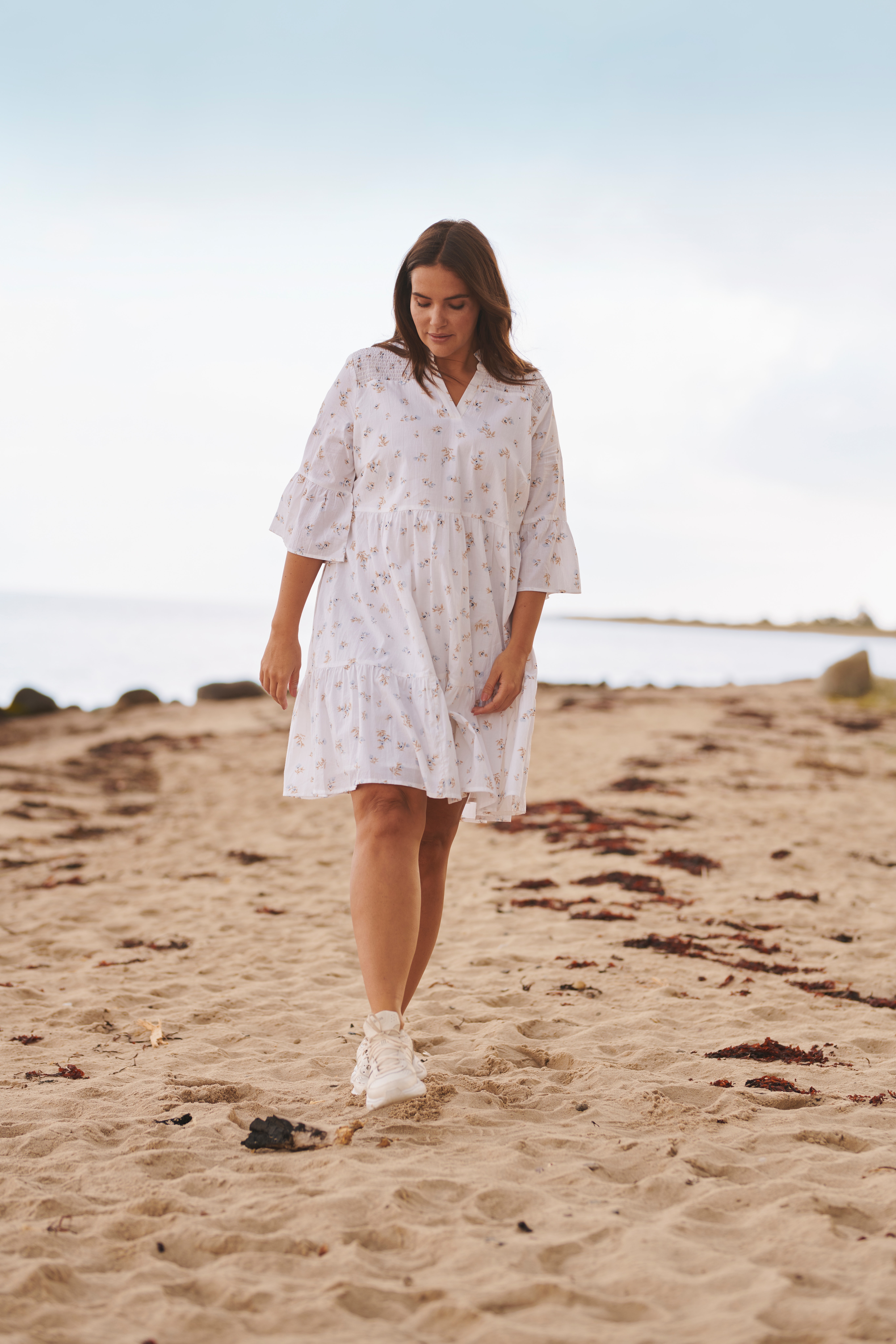 KCwhila Dress LOCATION NONE 10580859-102655