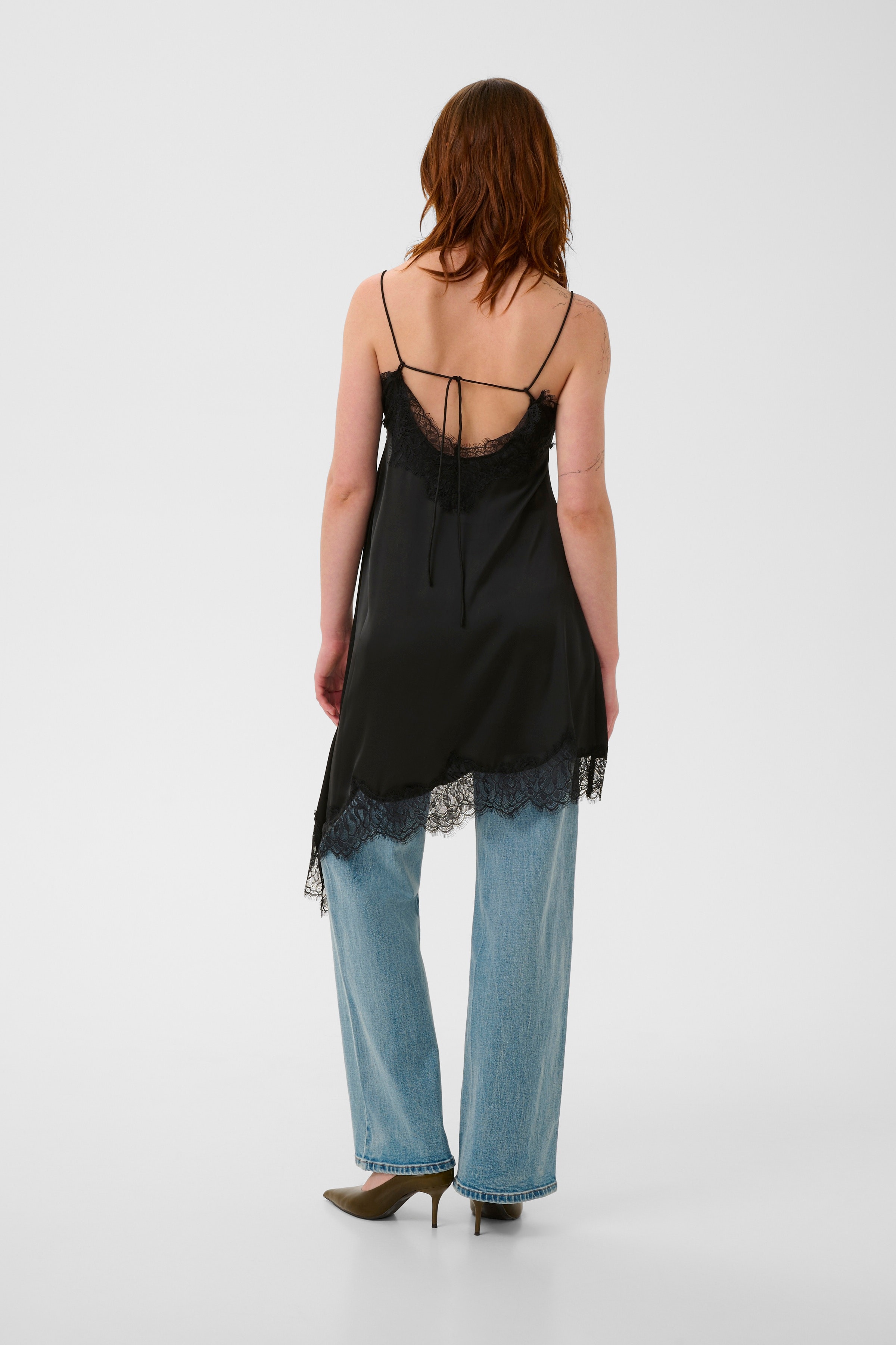 GZlalou Jurk LOOKBOOK BACK 10911314-100017