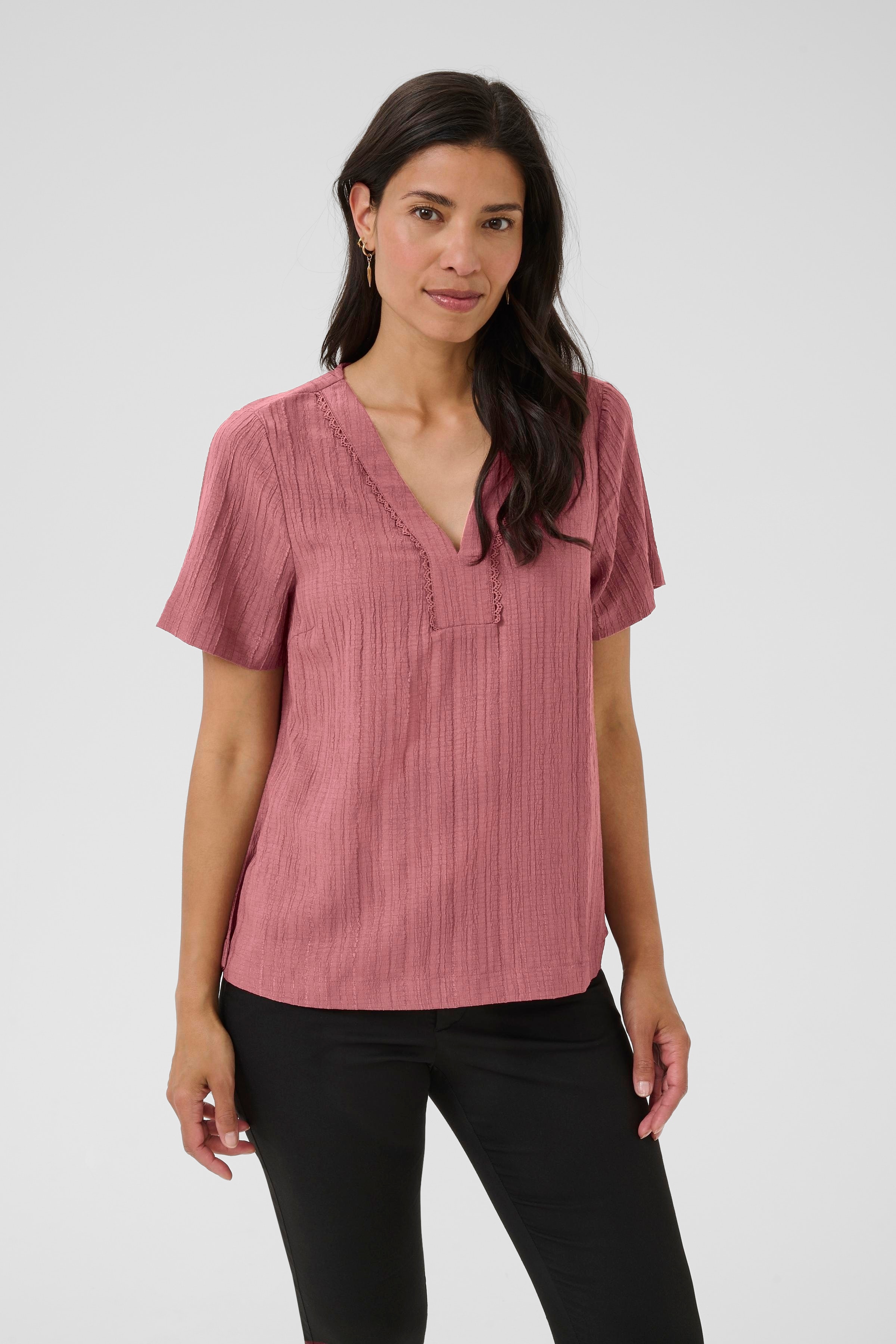 BPvitta Blouse LOOKBOOK FRONT 40200014-108822