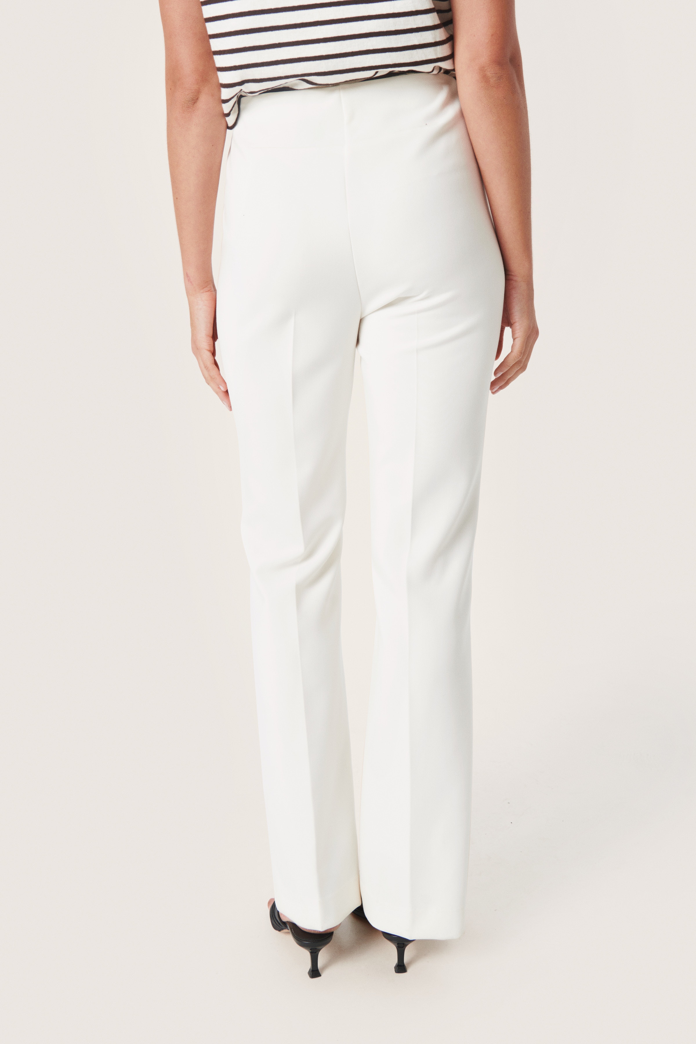 SLCorinne Trousers LOOKBOOK BACK 30405801-110701