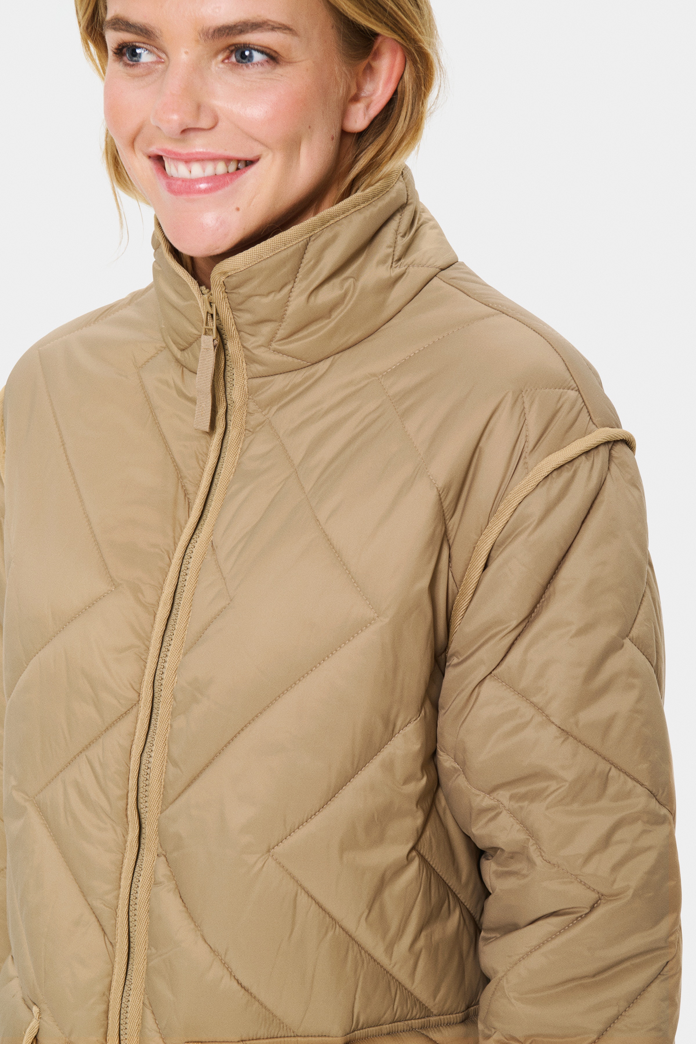 LucindaSZ Bovenkleding LOOKBOOK DETAIL 30514131-171115