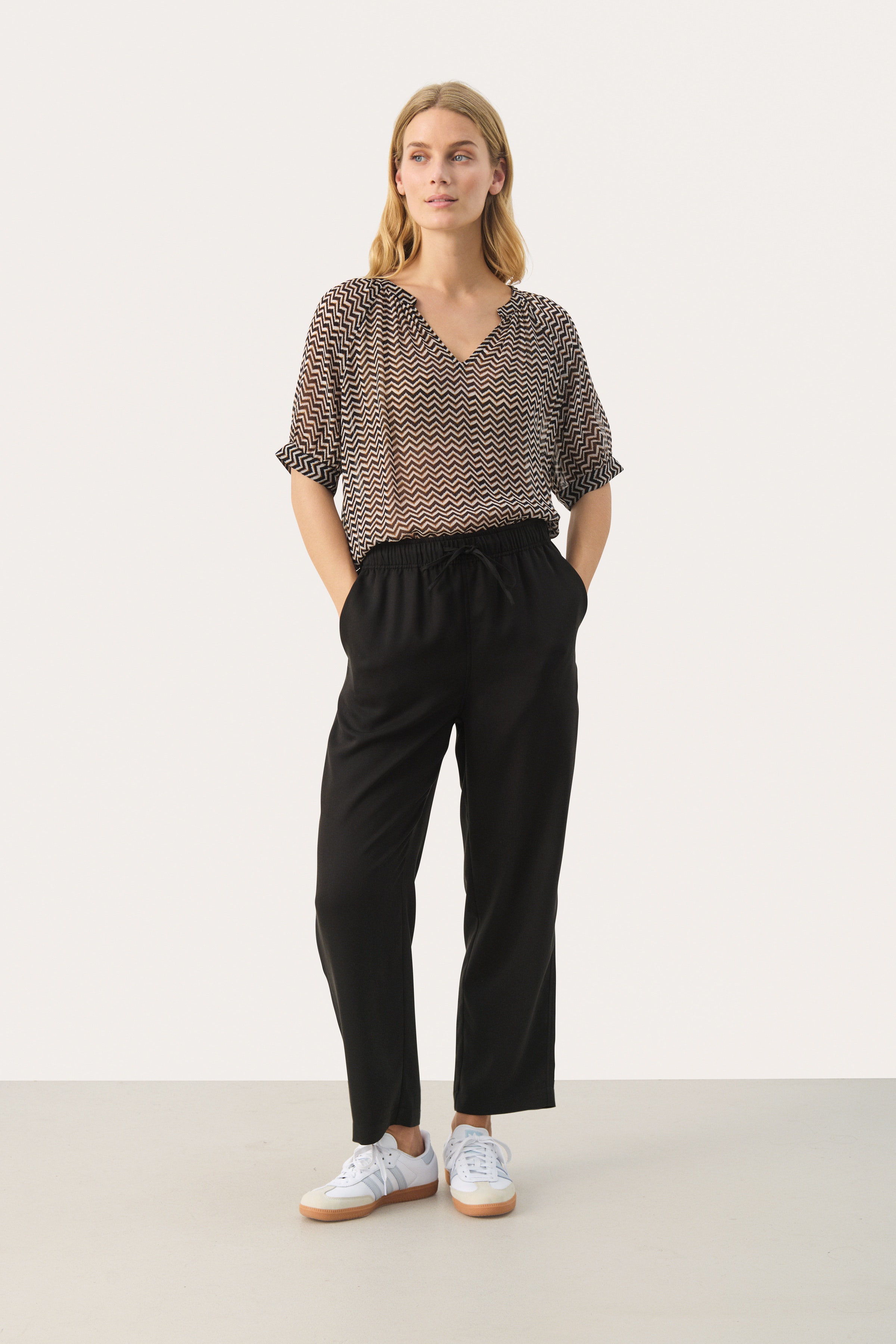 JodiPW Trousers LOOKBOOK BACK 30308829-194008