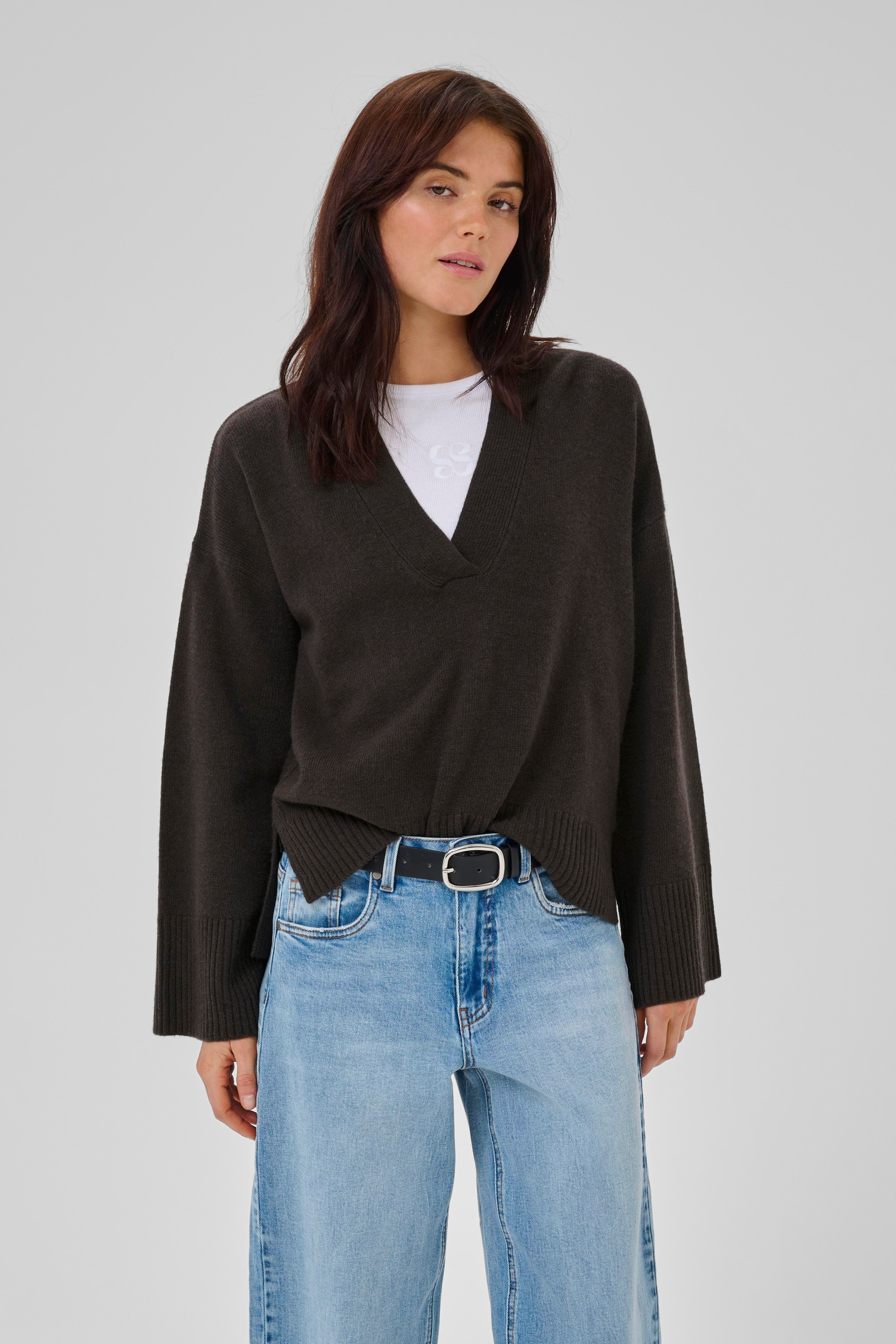 HuxiMW Pullover LOOKBOOK FRONT 10705282-191103