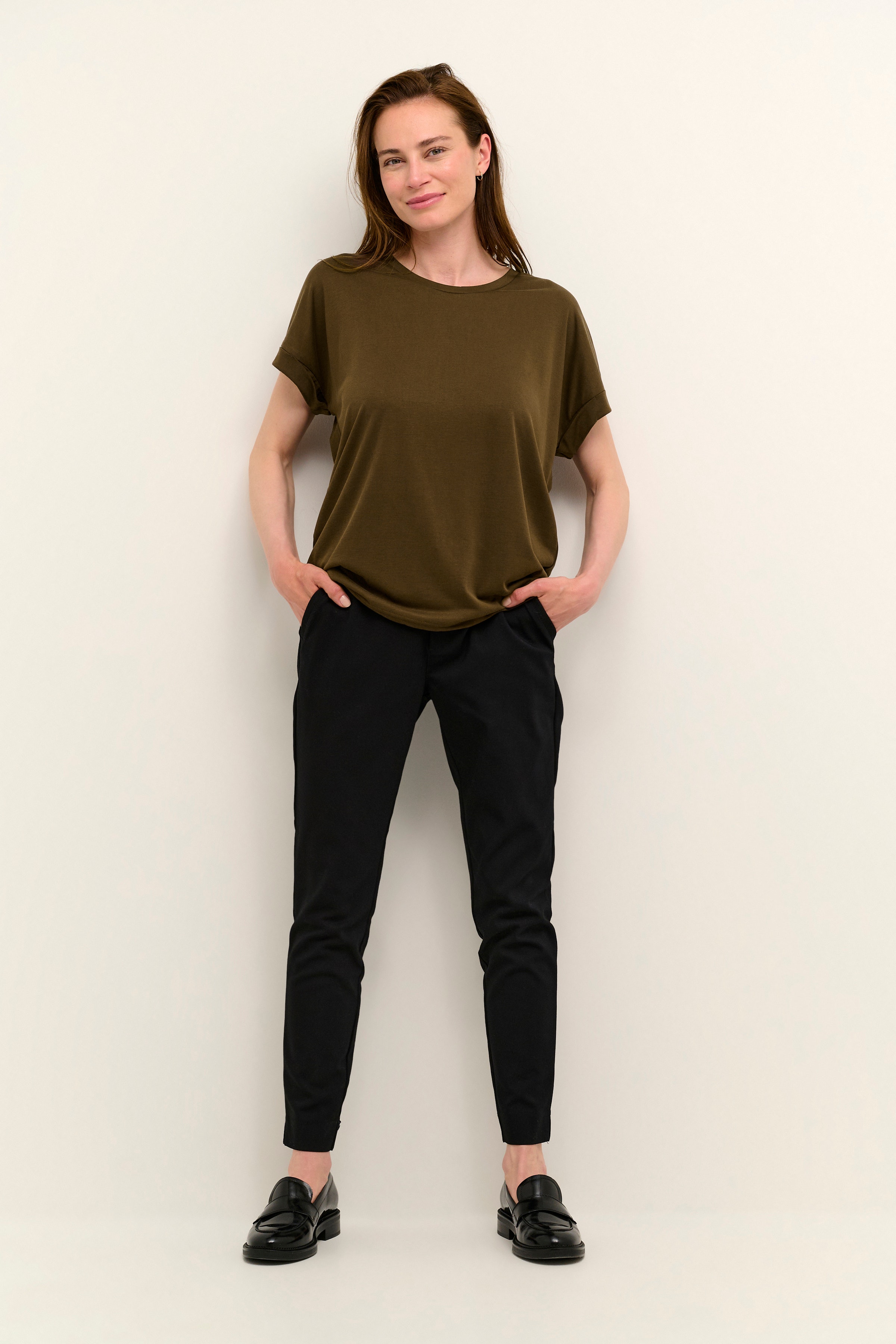 Kajsa T-shirt LOOKBOOK FRONT 50103468-190712