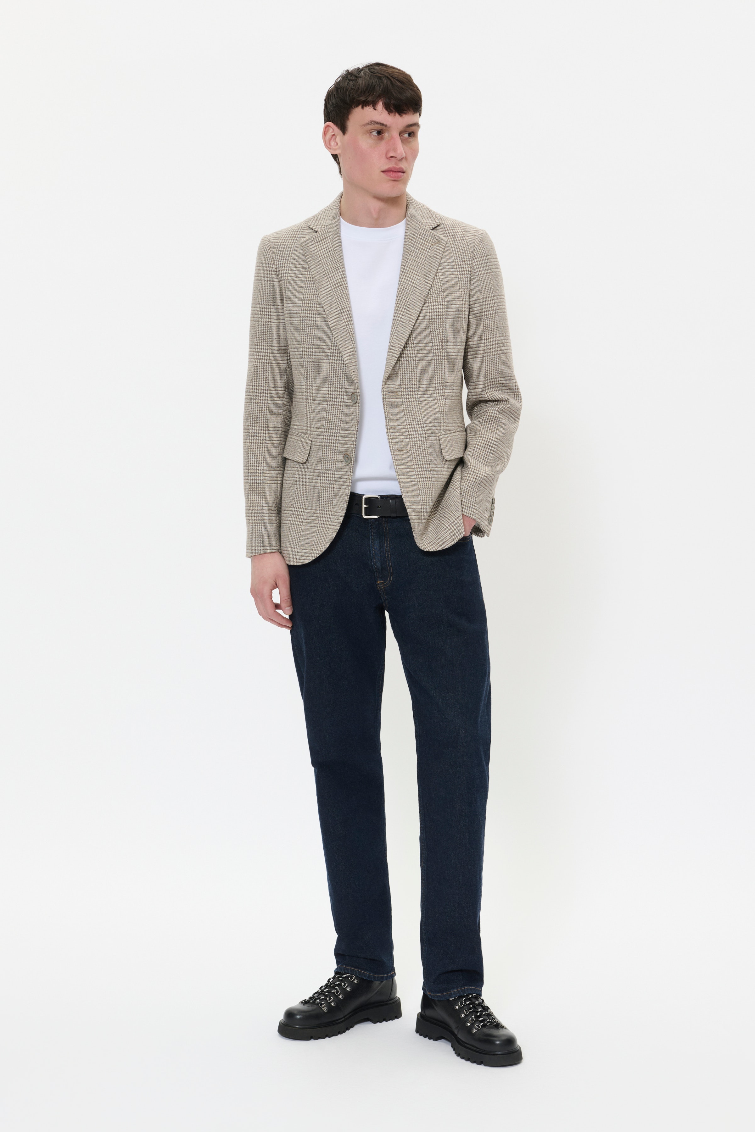 MAgeorge Blazer LOOKBOOK FRONT 30208702-171108