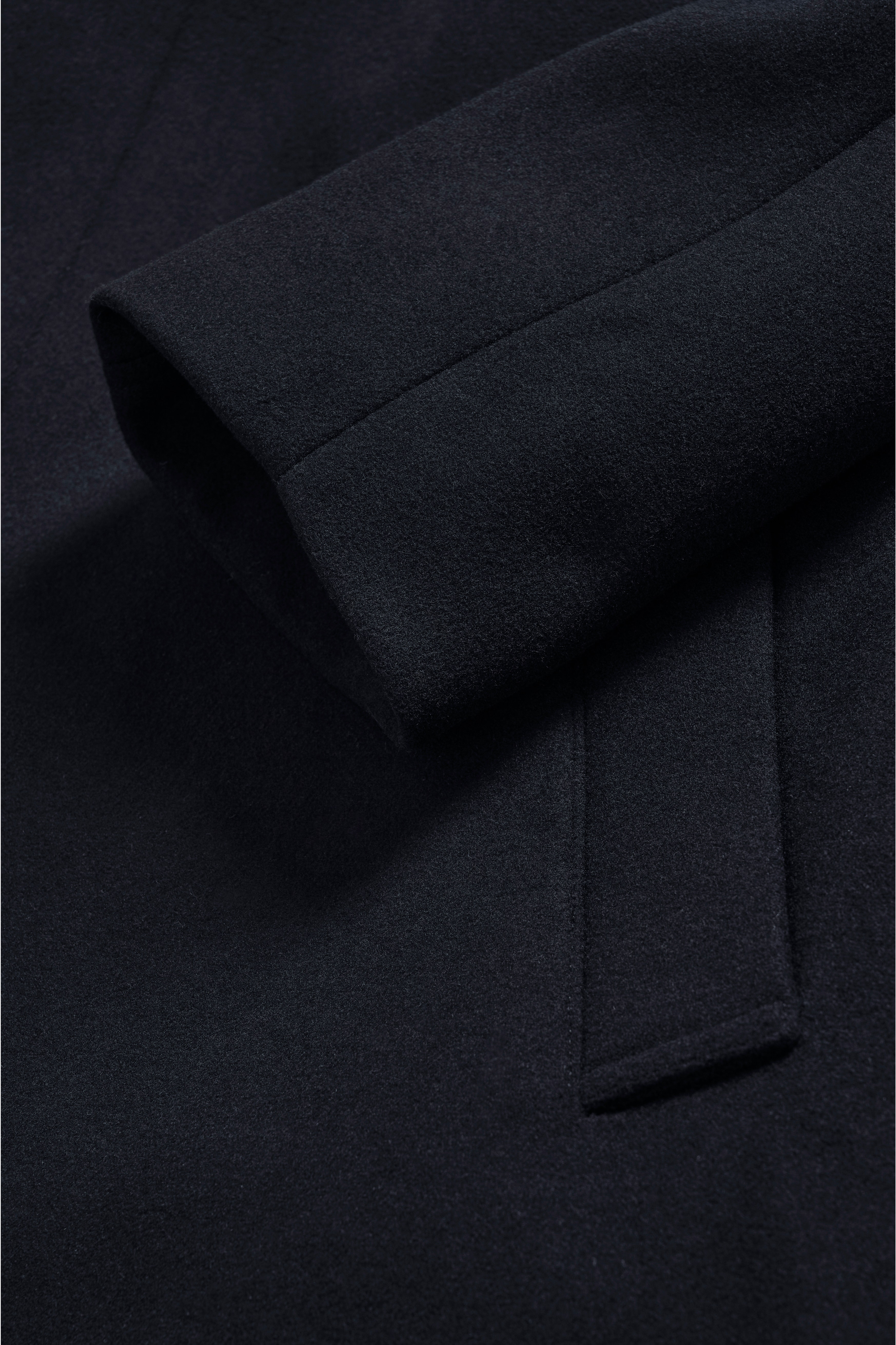 MAelijah M73 Mantel PACK DETAIL 30208861-194011