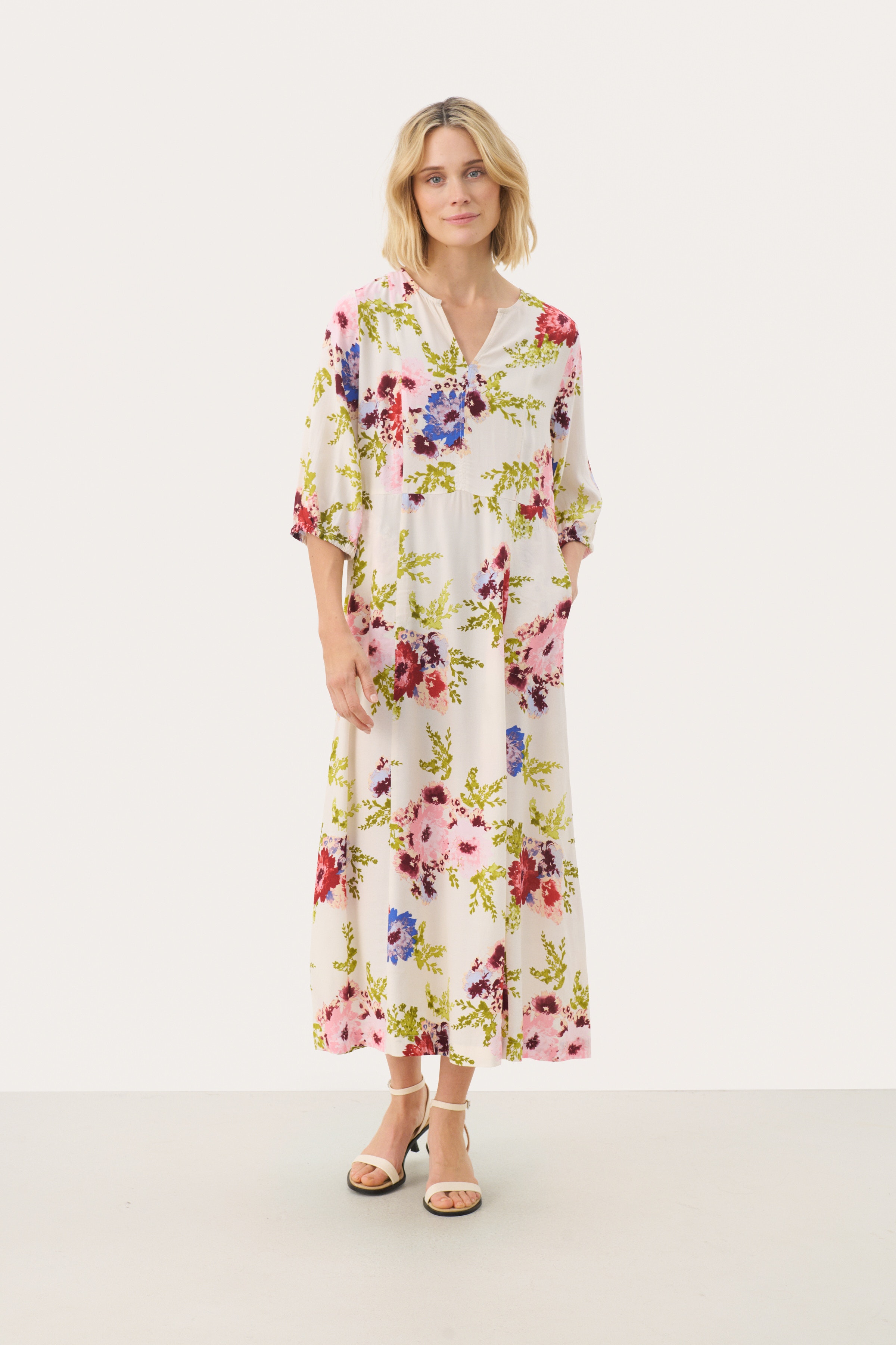 TittaPW Klänning LOOKBOOK FRONT 30309823-303962