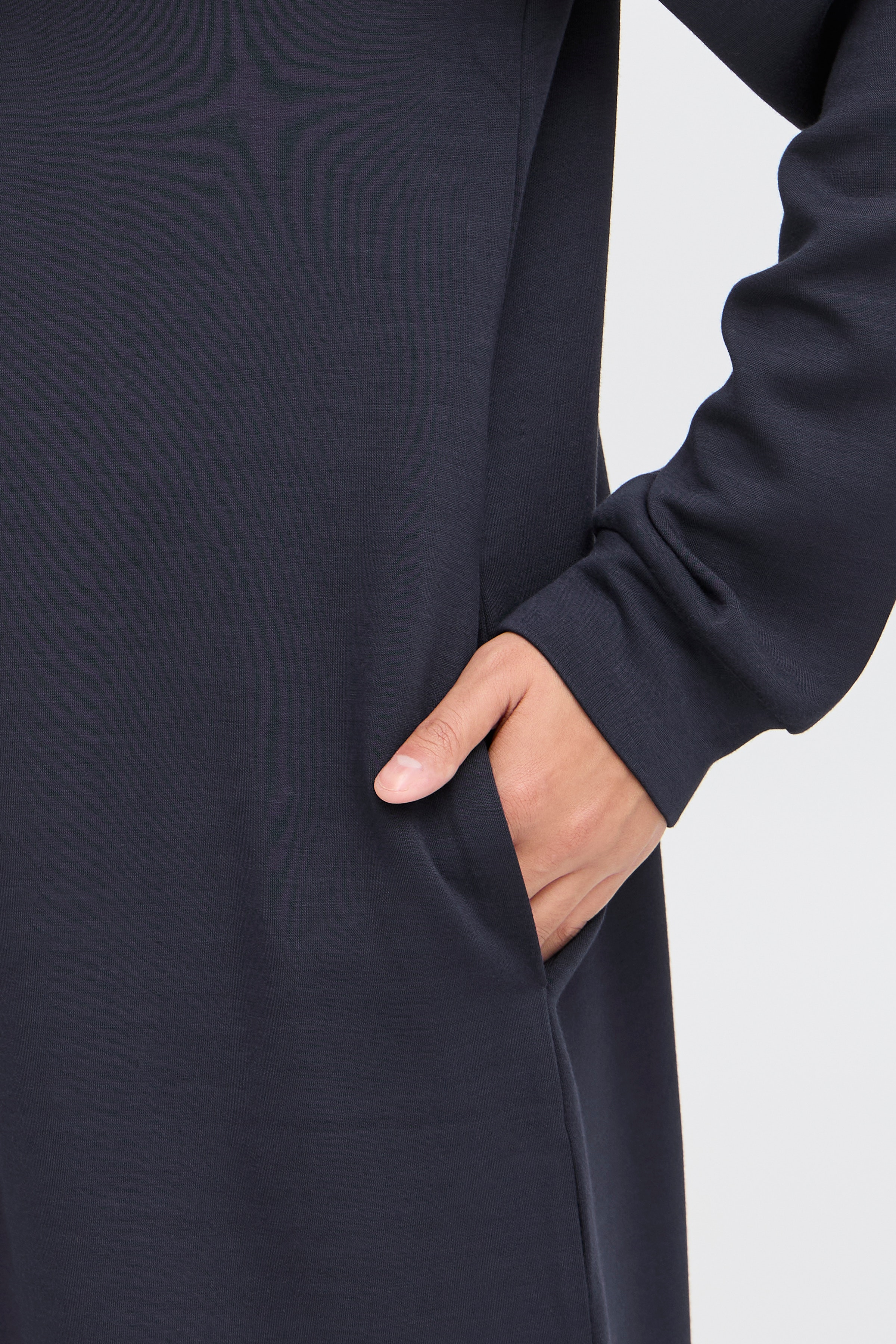FRAURORA Sweatshirt kjole LOOKBOOK DETAIL 20615560-193923