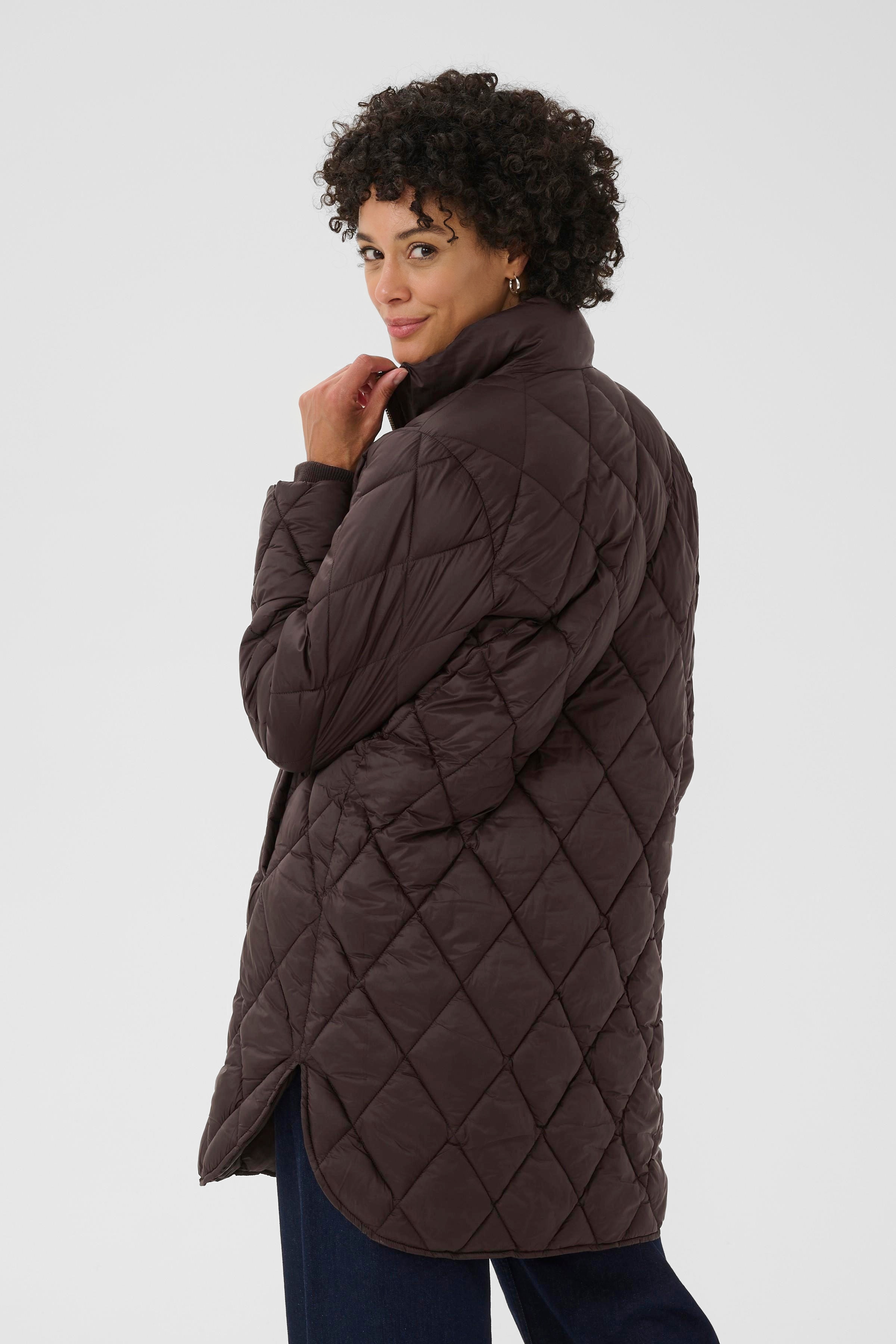 OlilasPW Coat LOOKBOOK BACK 30306108-191106