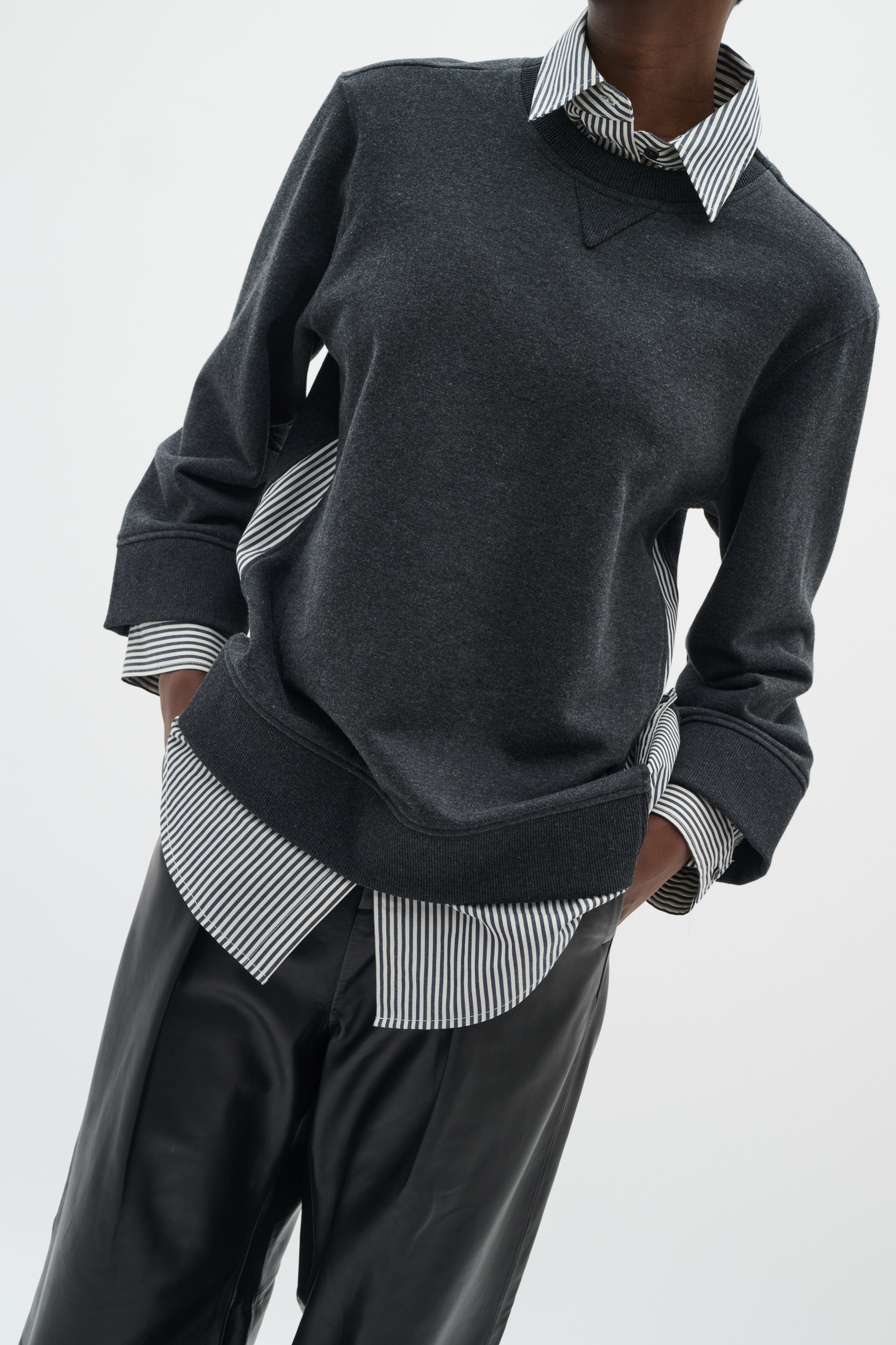NataljaIW Sweatshirt LOOKBOOK FRONT 30111015-300667