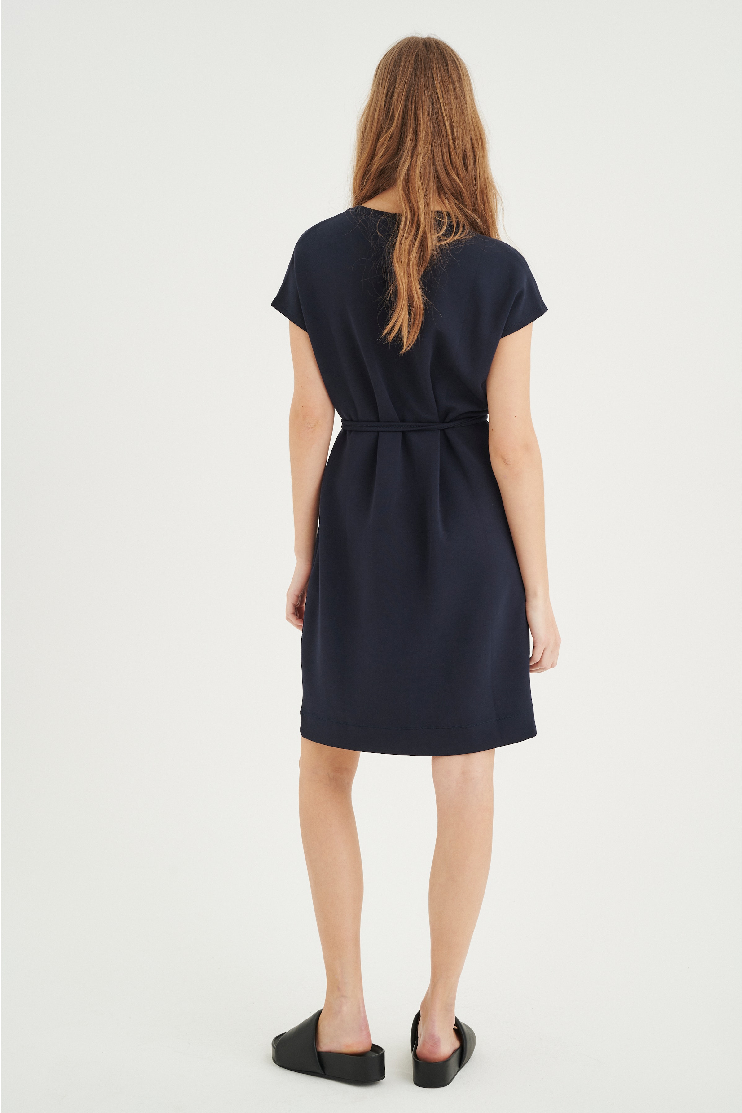 UnitaIW Kjole LOOKBOOK FRONT 30106346-300005