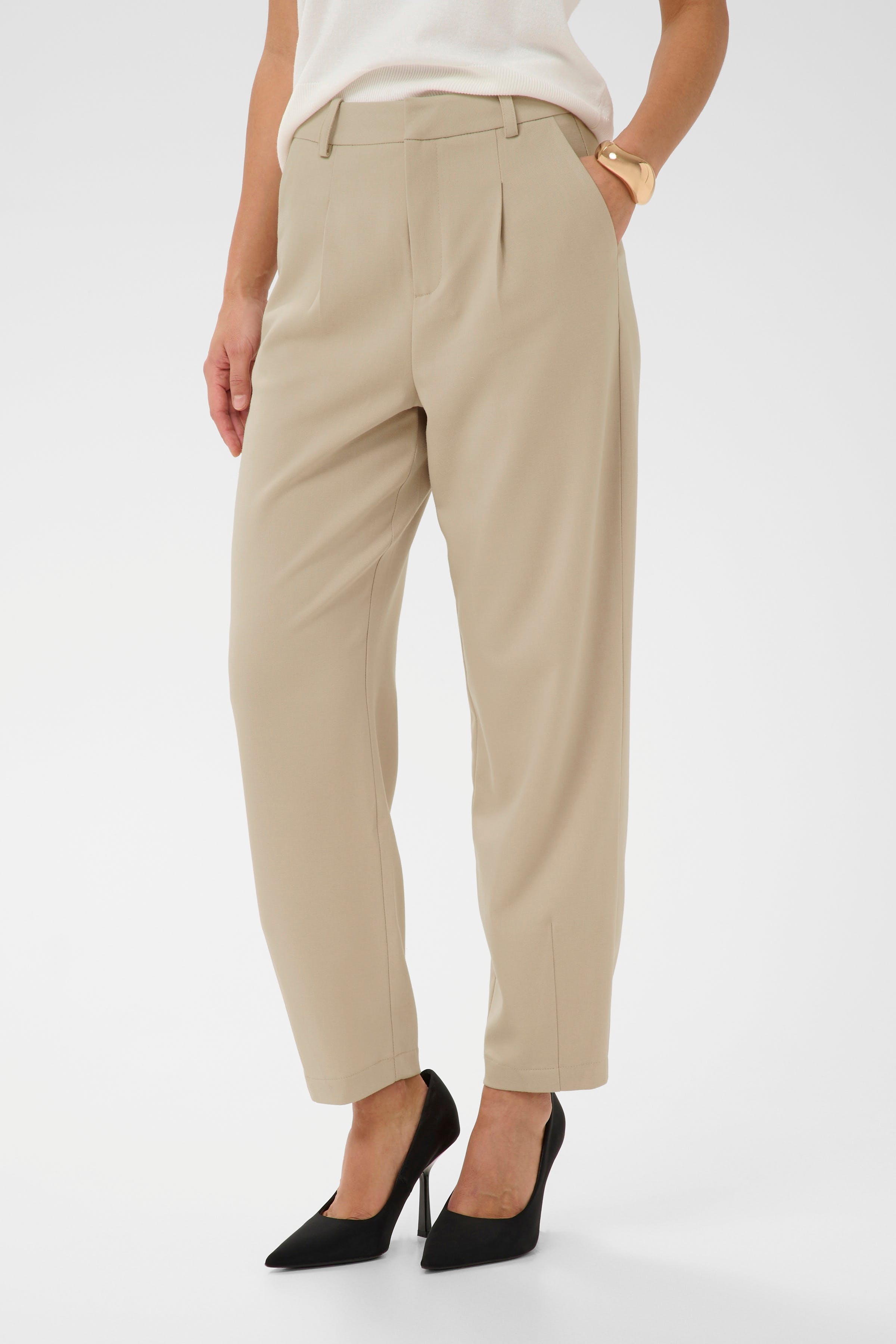 KAmerle Bukser LOOKBOOK FRONT 10511341-151305