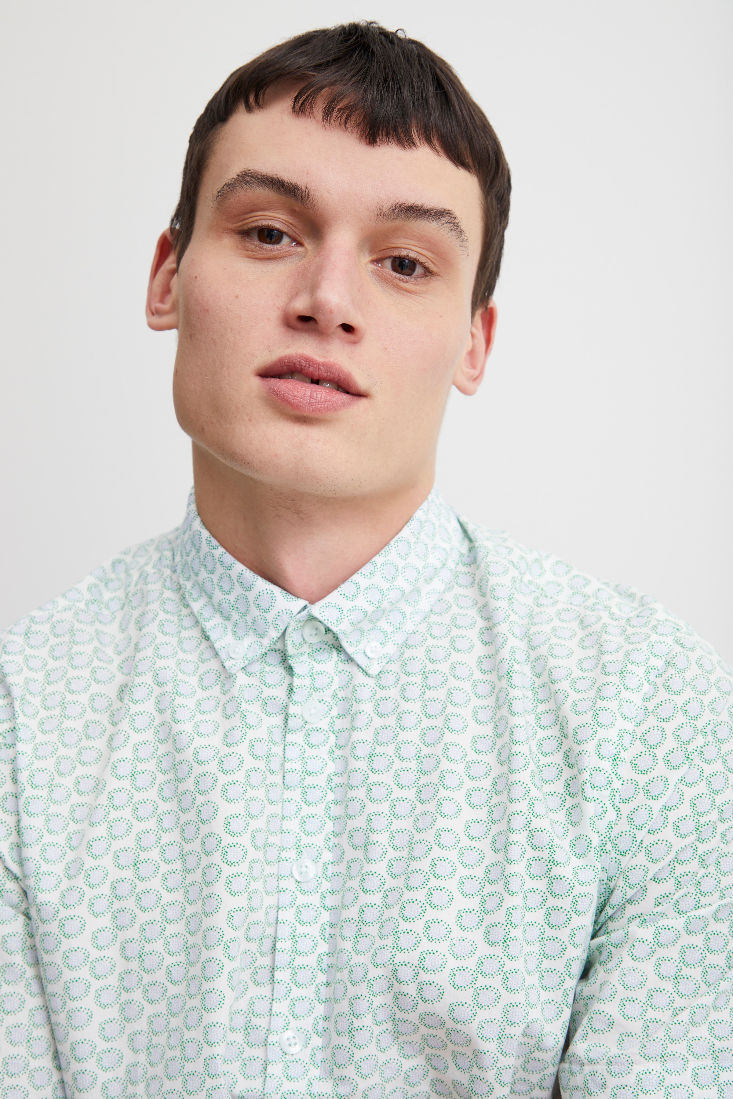 CFANTON Shirt LOOKBOOK DETAIL 20504660-110602