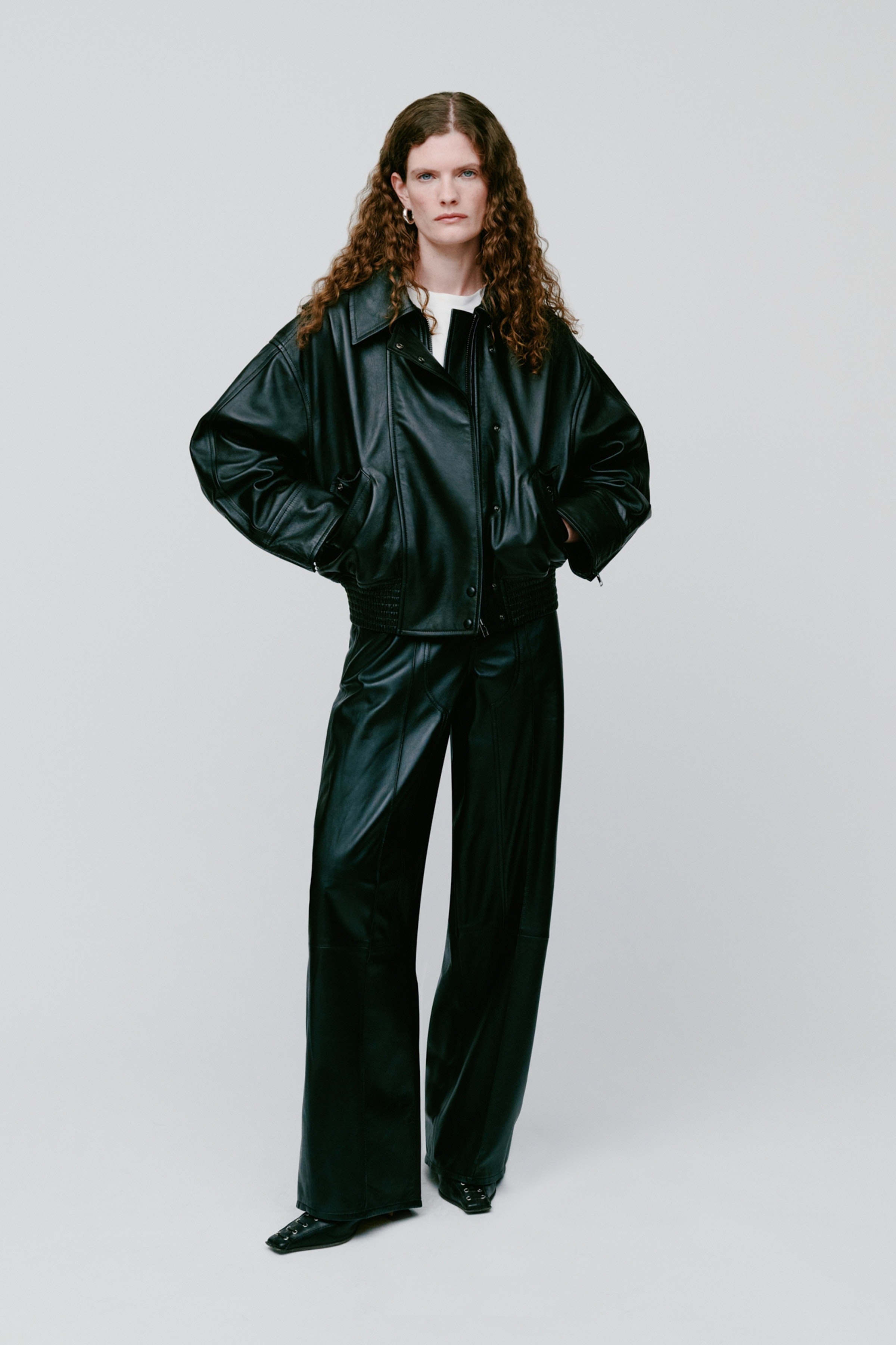 LAILA JACKET LOOKBOOK FRONT 30600689-BK999