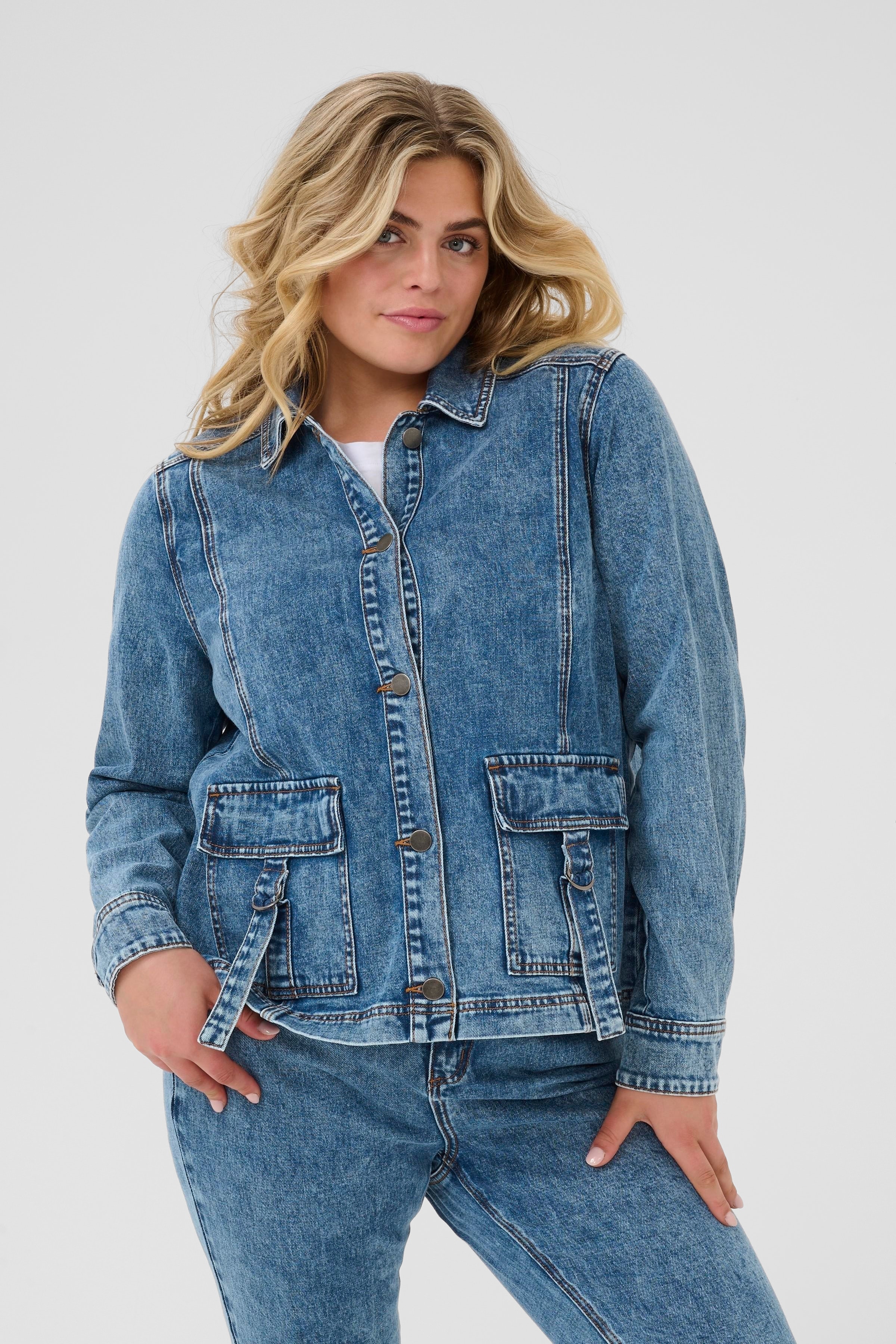 KCelona Casual jacket LOOKBOOK FRONT 10583400-107716