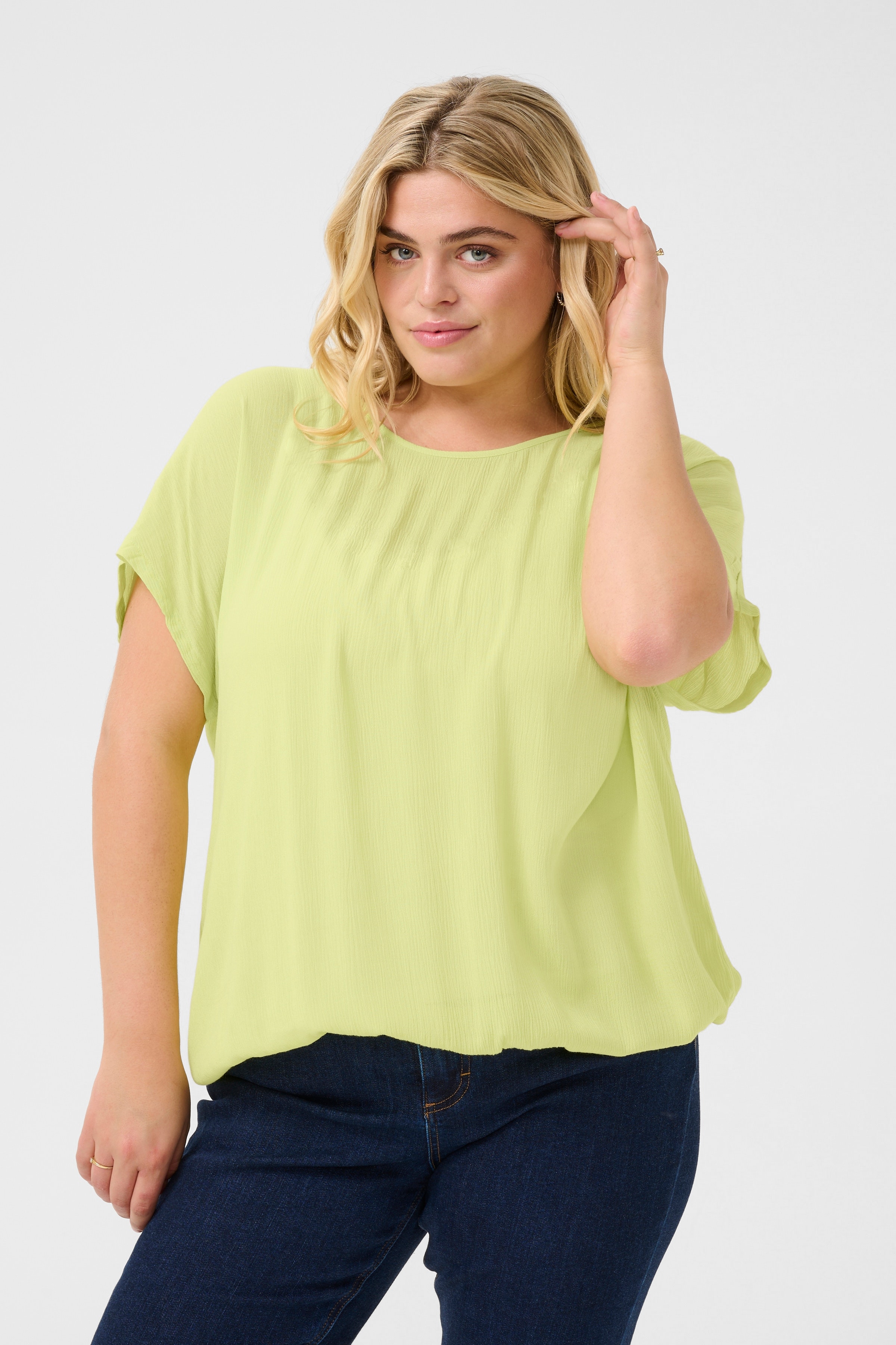 KCami Blouse LOOKBOOK FRONT 10580267-130324